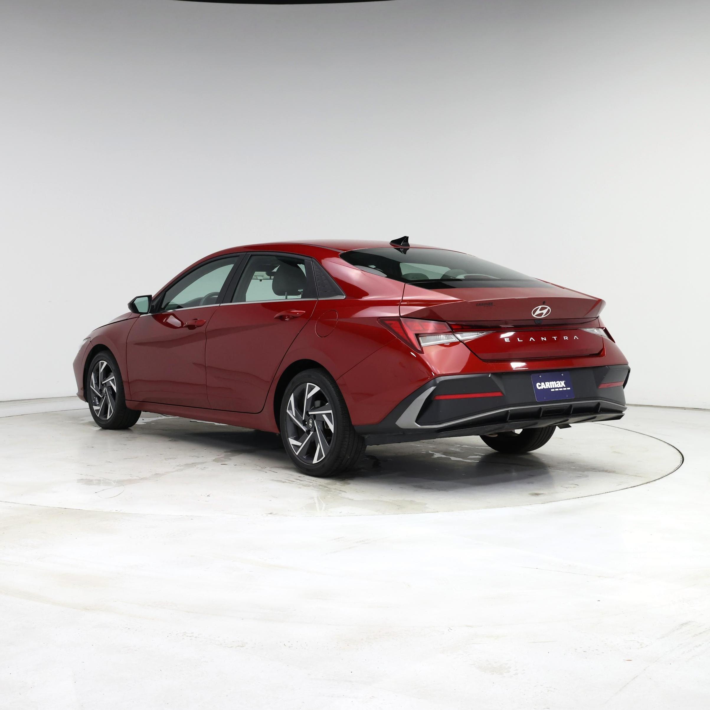 Thumbnail: 2025 Hyundai Elantra - 2