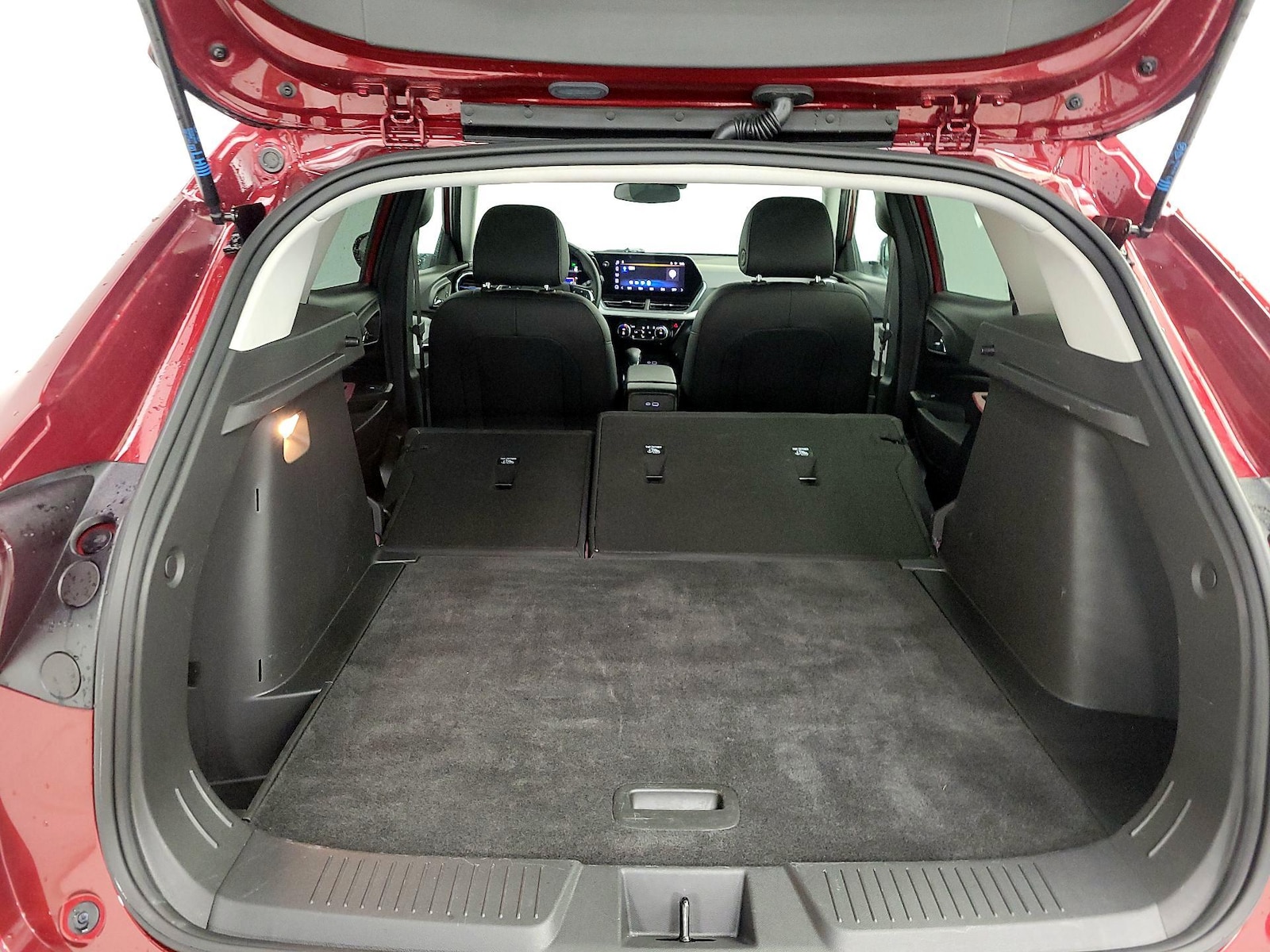 2025 Chevrolet Trax LT - Photo 22