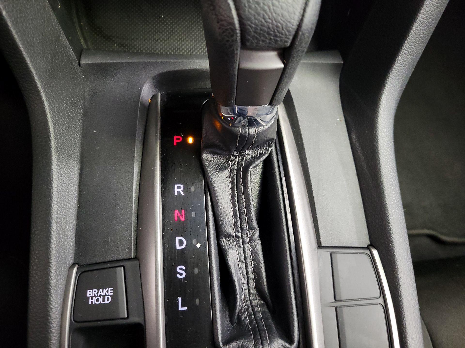 Thumbnail: 2019 Honda Civic - 18