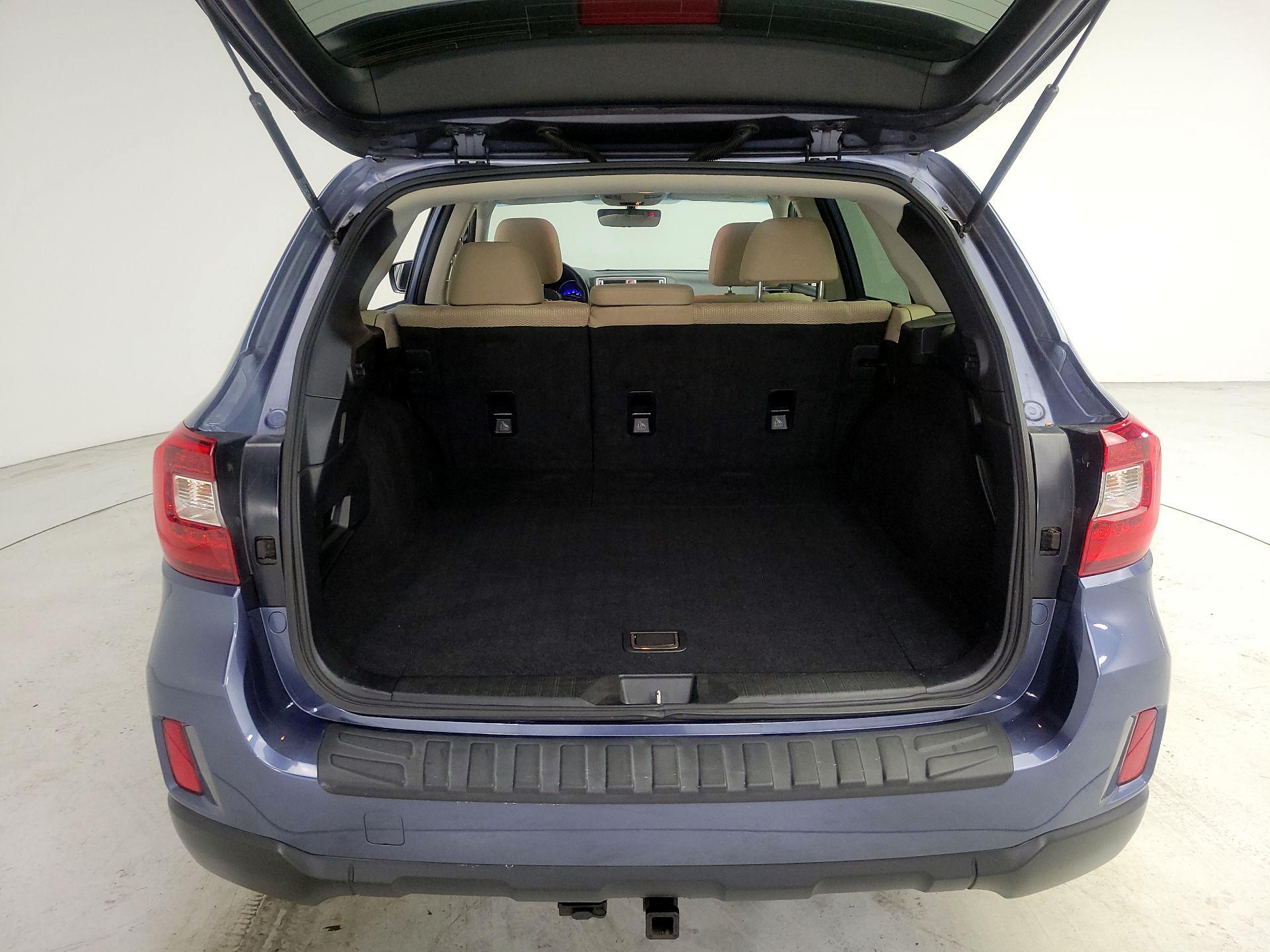 Thumbnail: 2017 Subaru Outback - 20