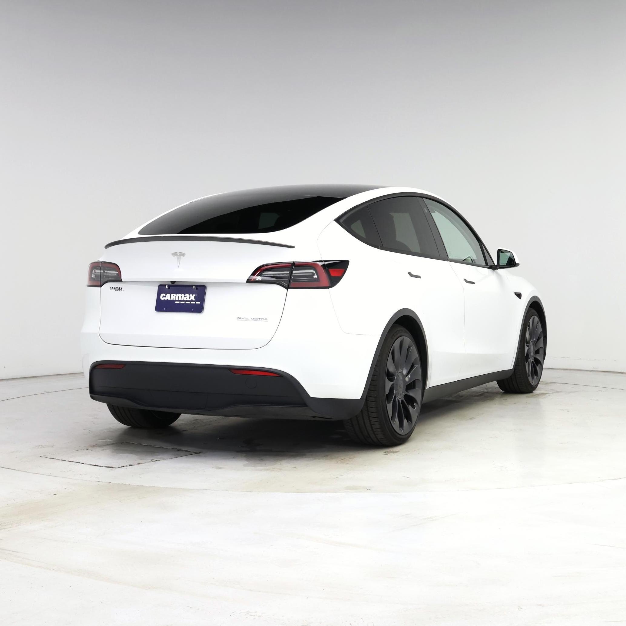 Thumbnail: 2023 Tesla Model Y - 8