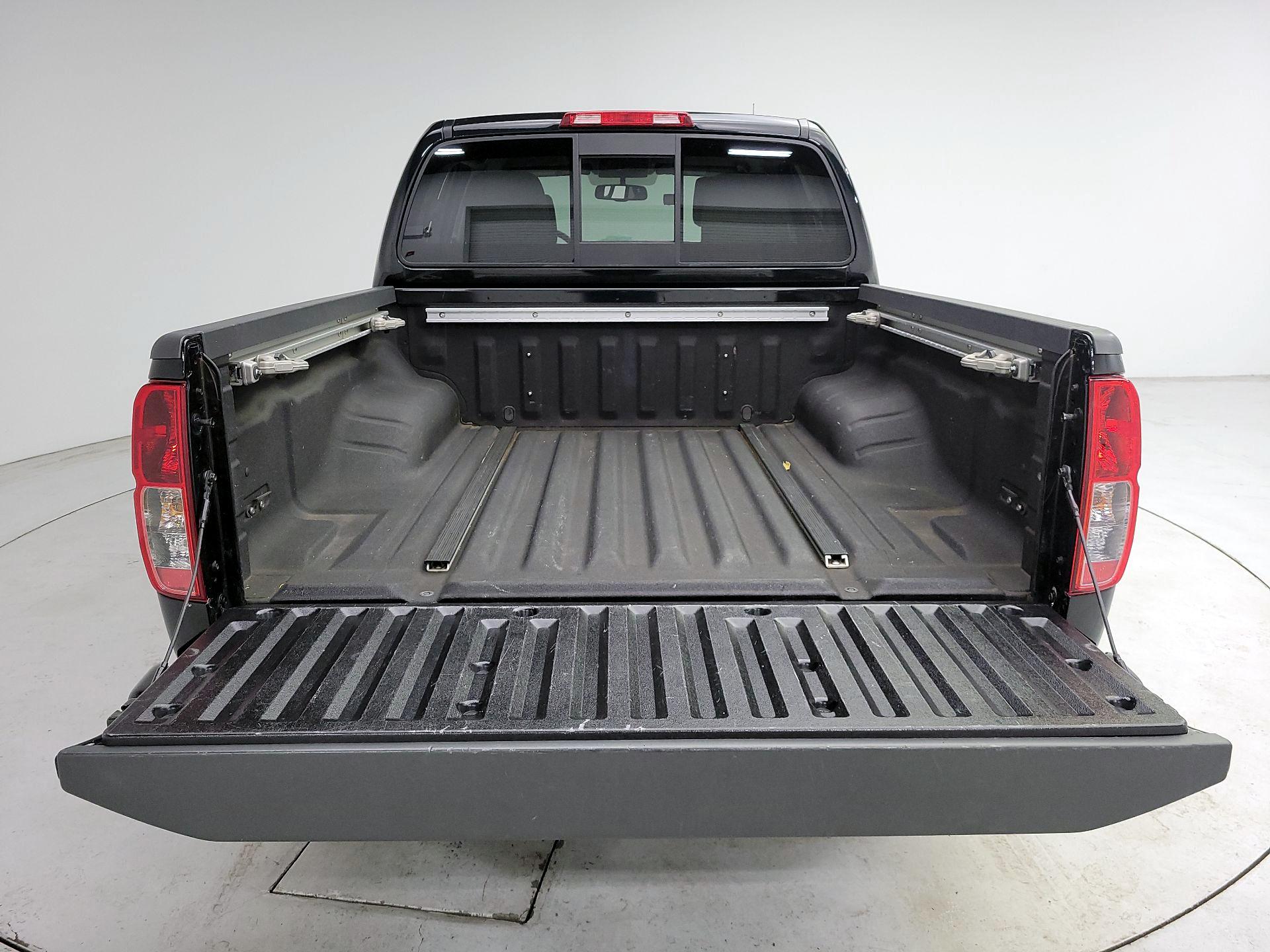 Thumbnail: 2021 Nissan Frontier - 20
