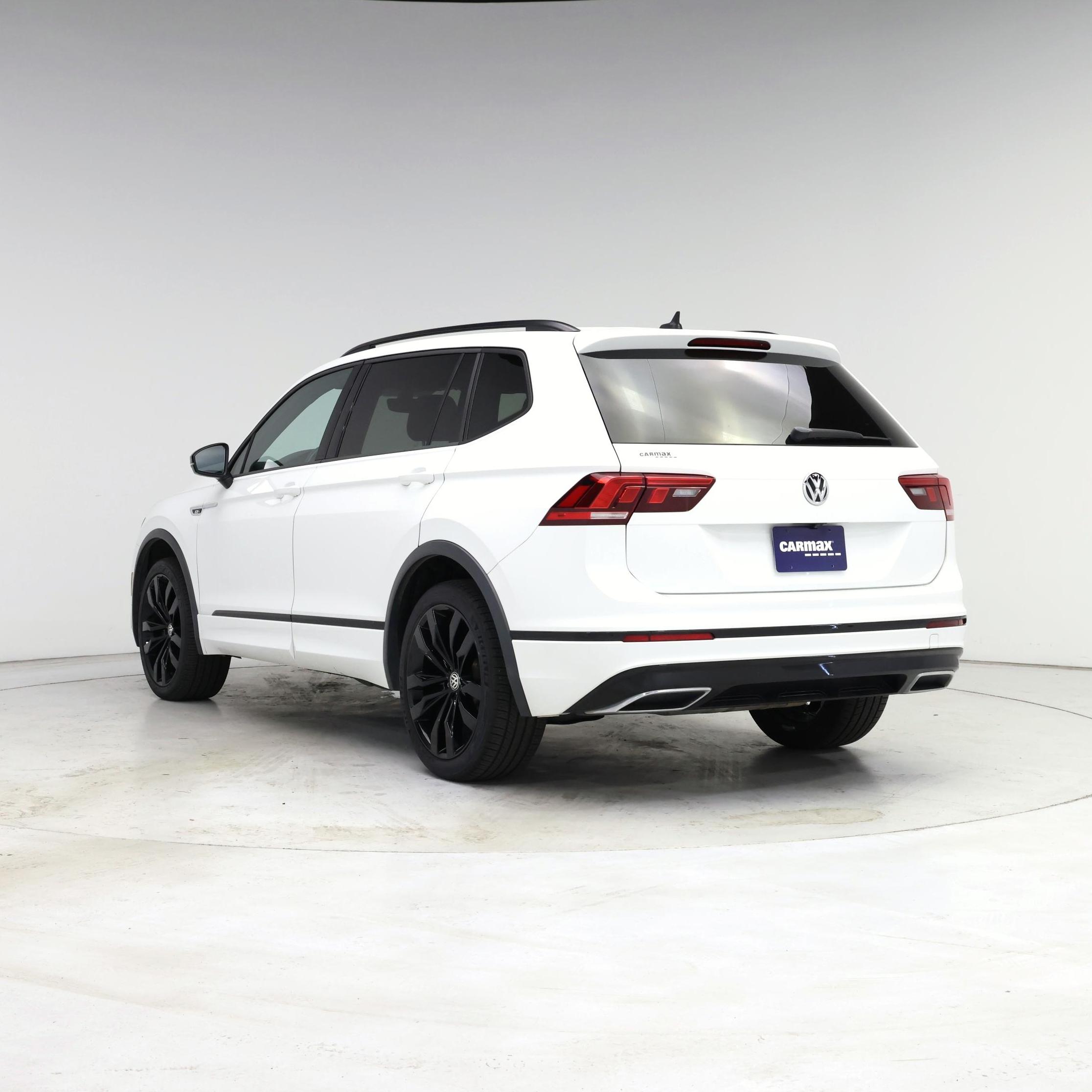Thumbnail: 2021 Volkswagen Tiguan - 2