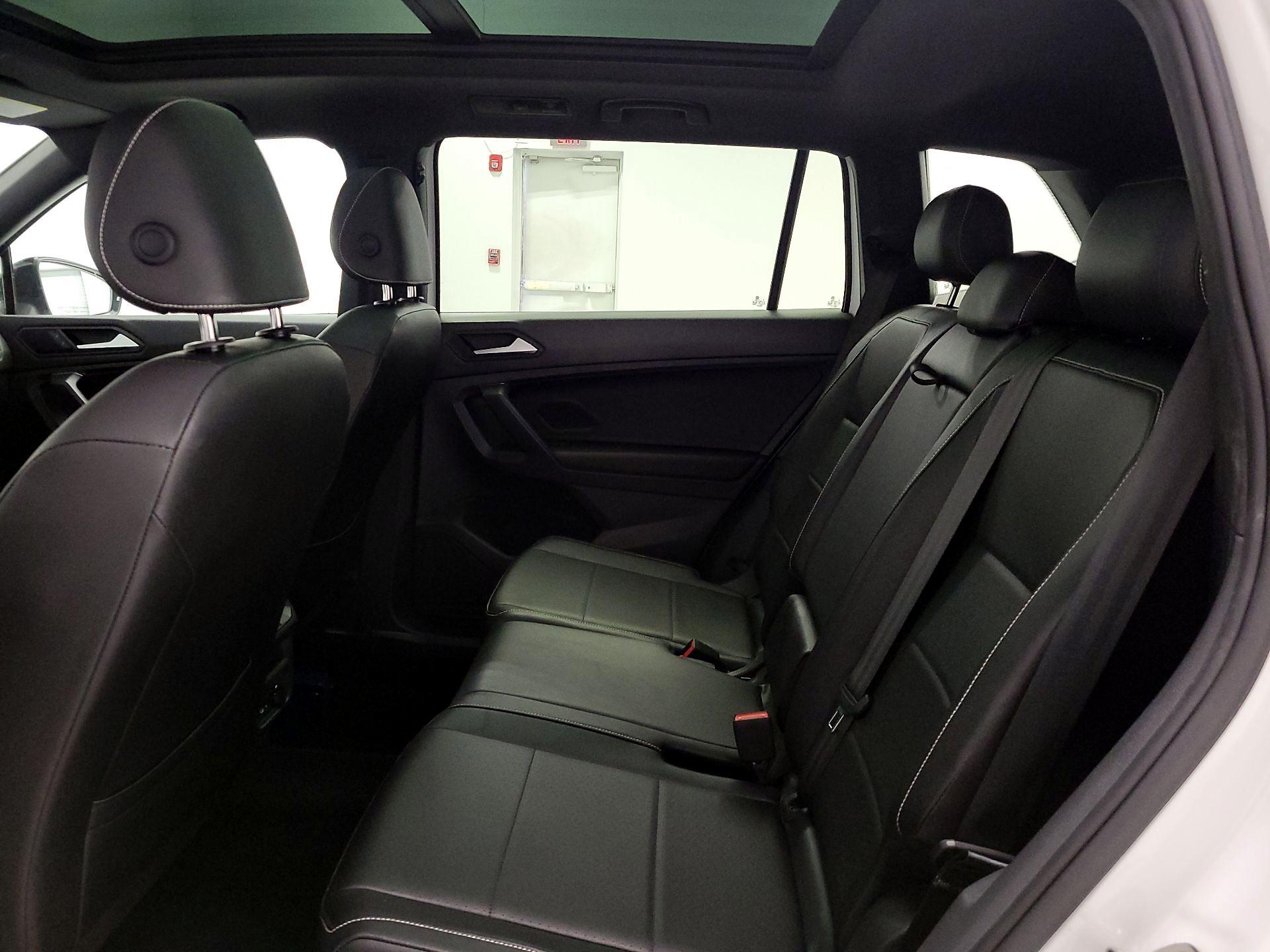 Thumbnail: 2021 Volkswagen Tiguan - 20