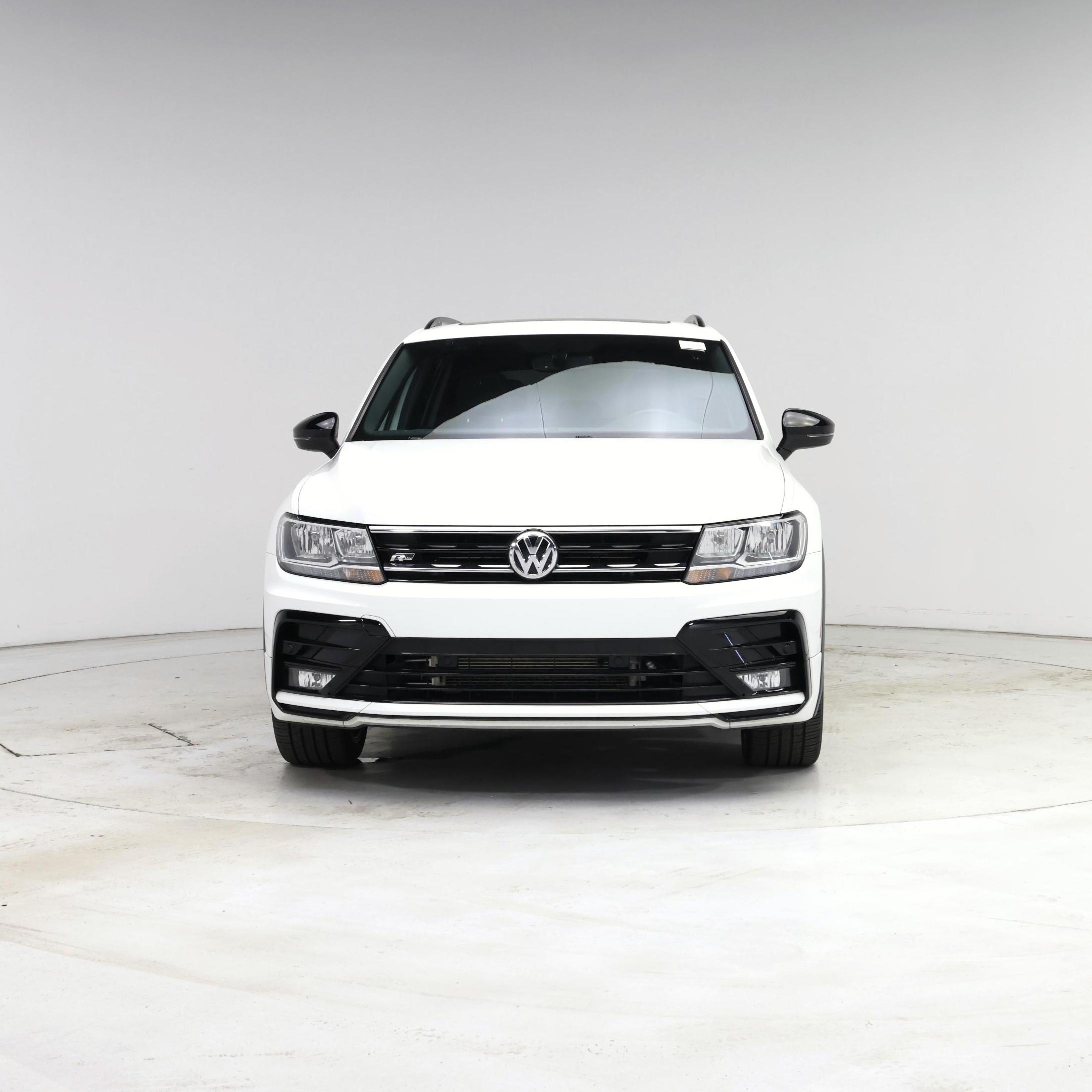 Thumbnail: 2021 Volkswagen Tiguan - 5