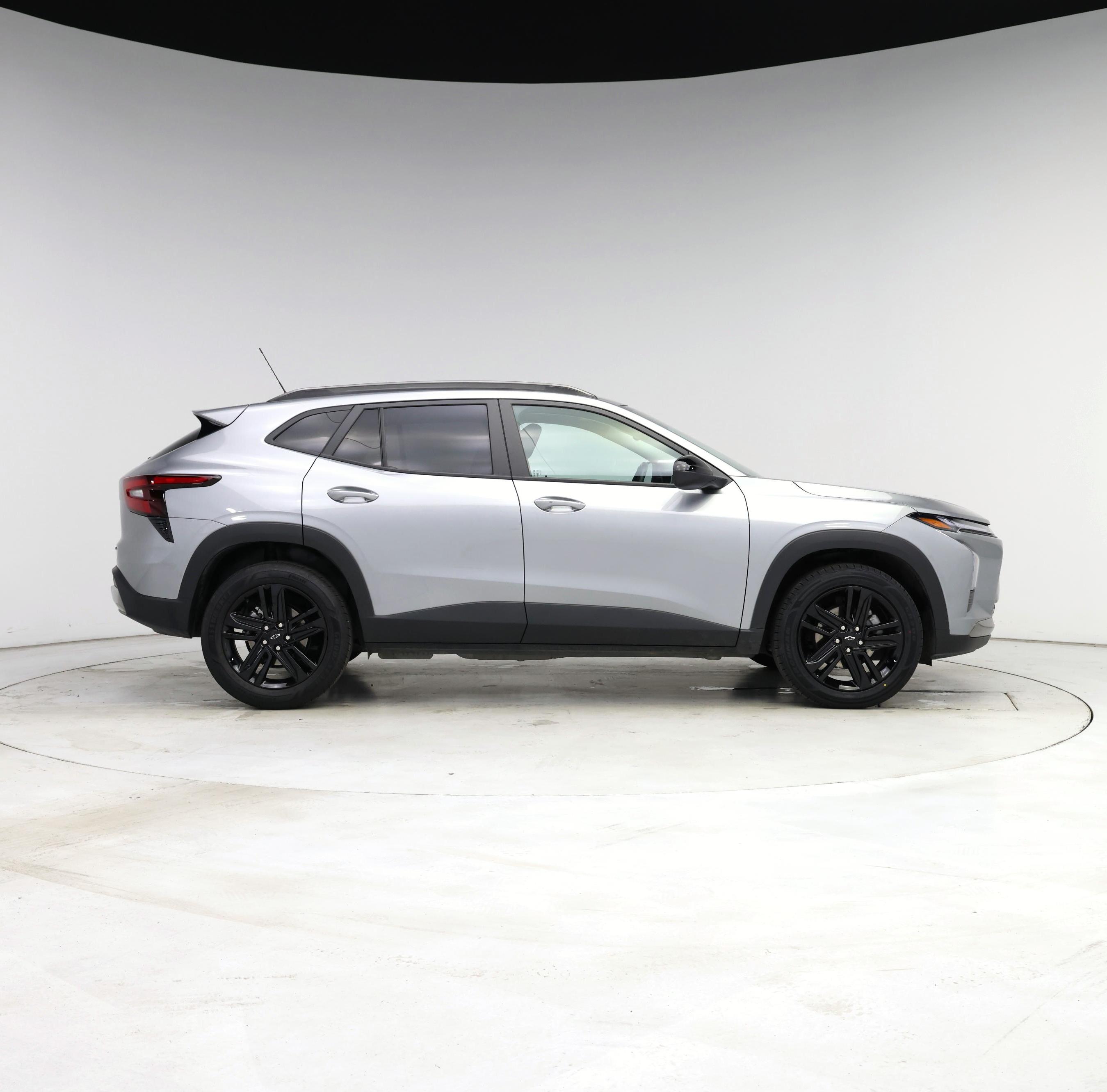 Thumbnail: 2025 Chevrolet Trax - 7