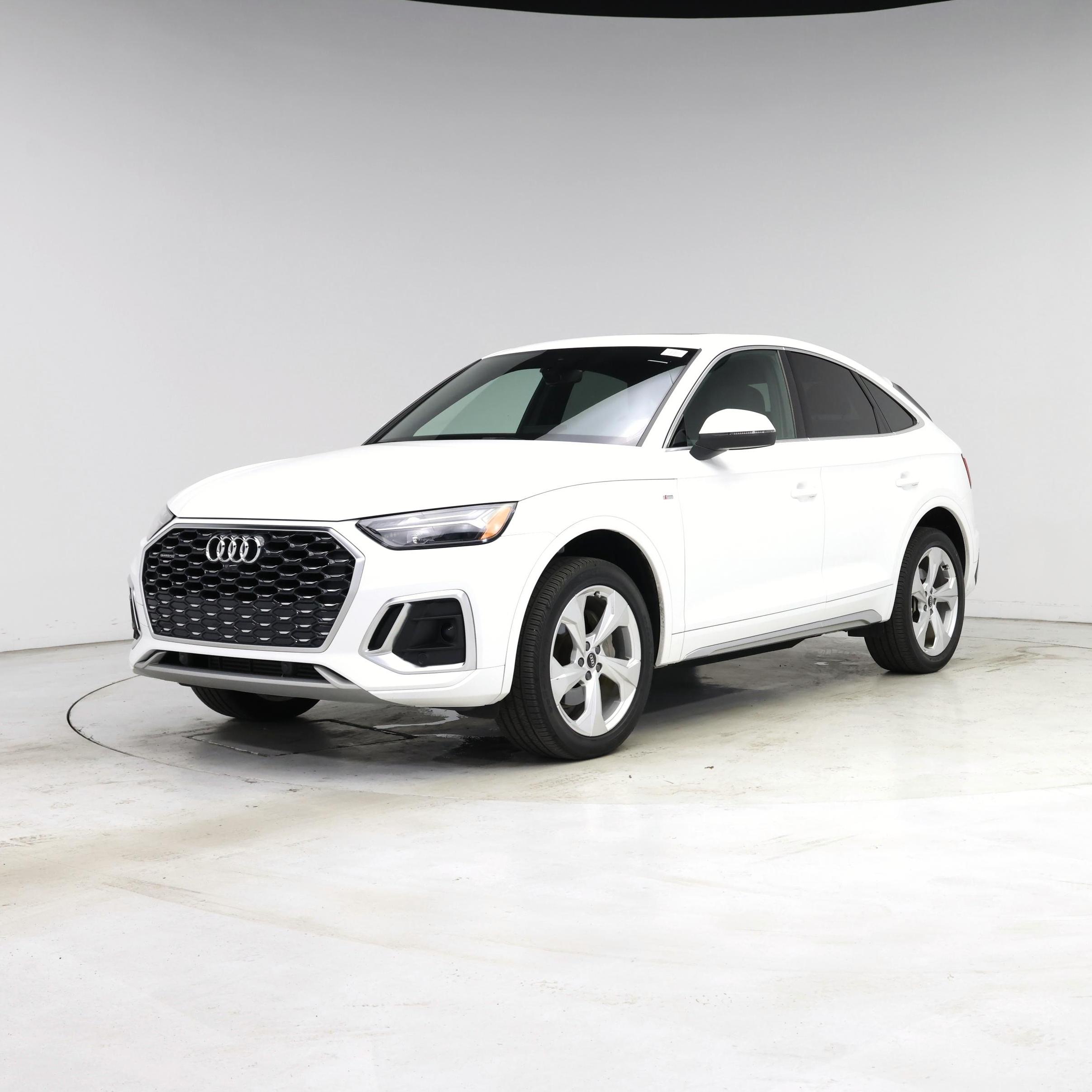 Thumbnail: 2021 Audi Q5 - 4