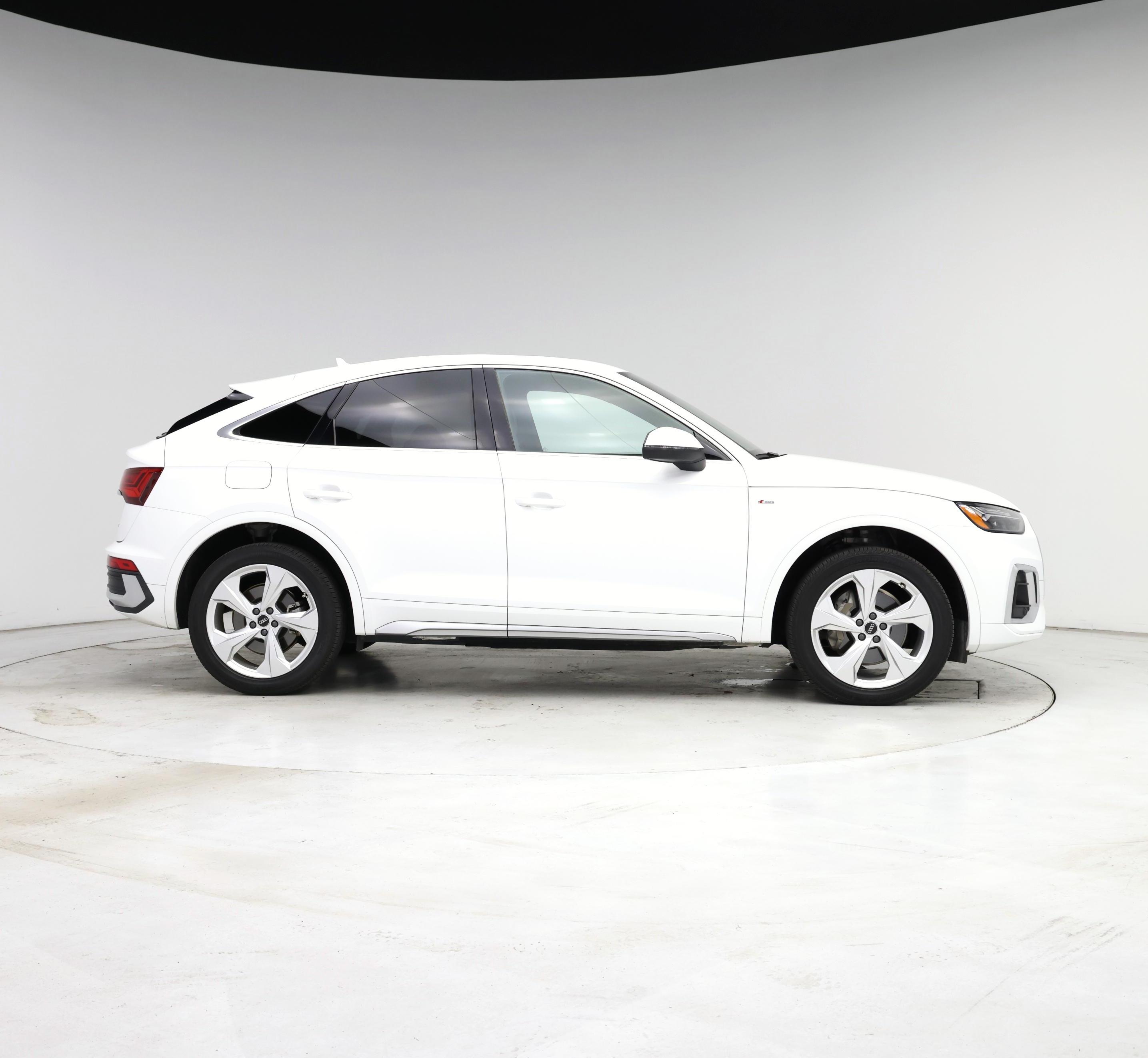 Thumbnail: 2021 Audi Q5 - 7