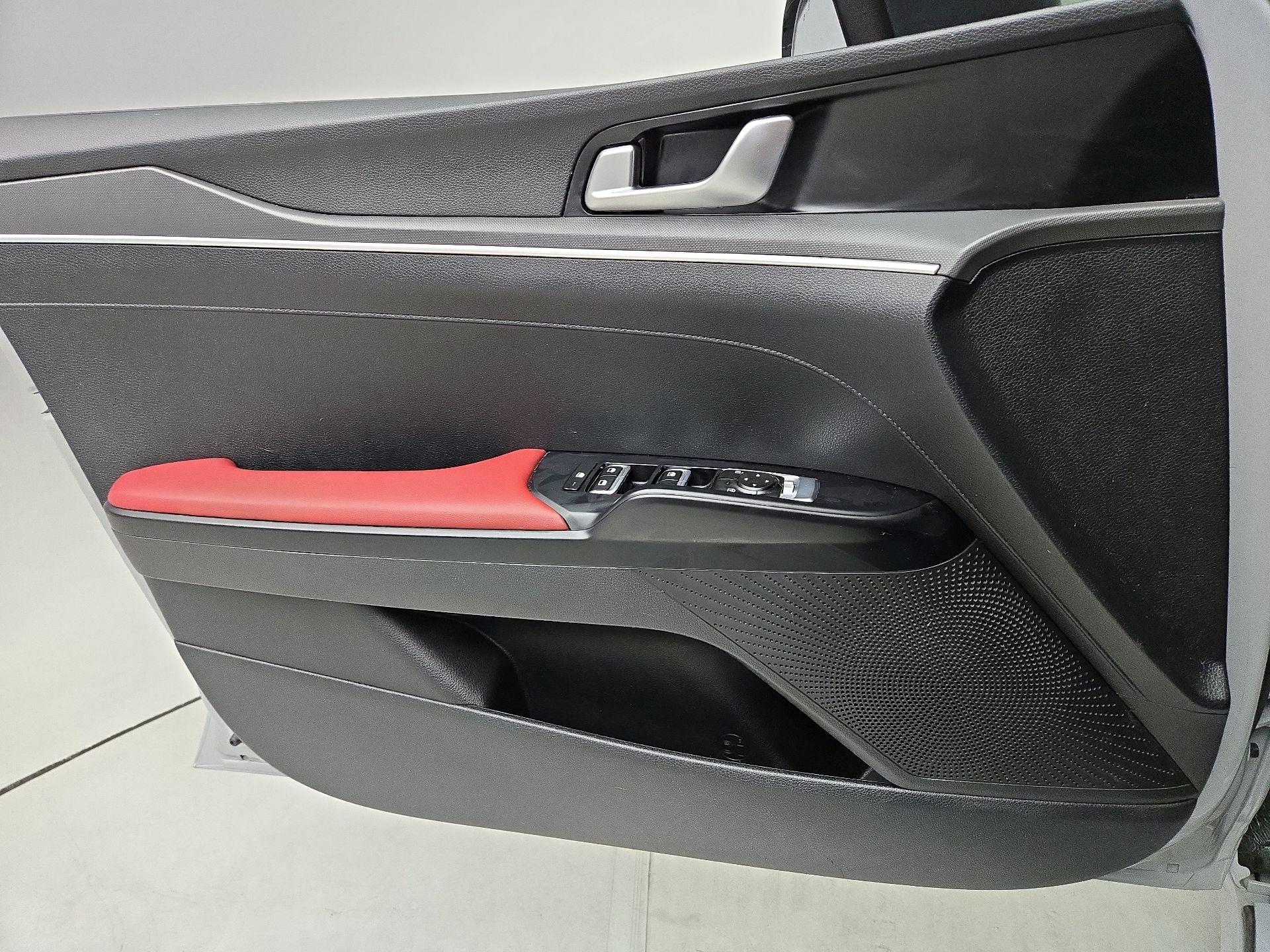 Thumbnail: 2021 Kia K5 - 12