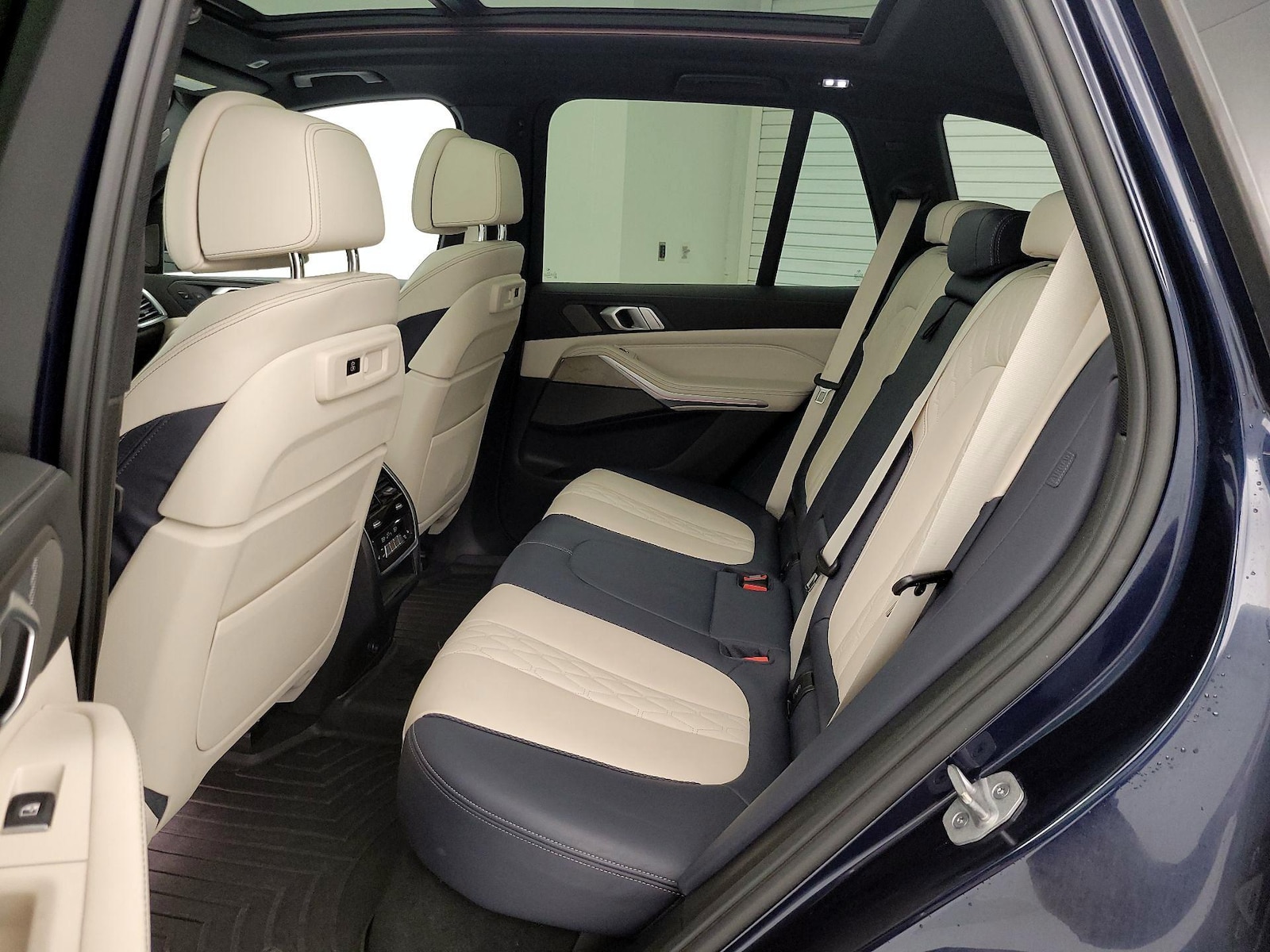 Rear Air Conditioning