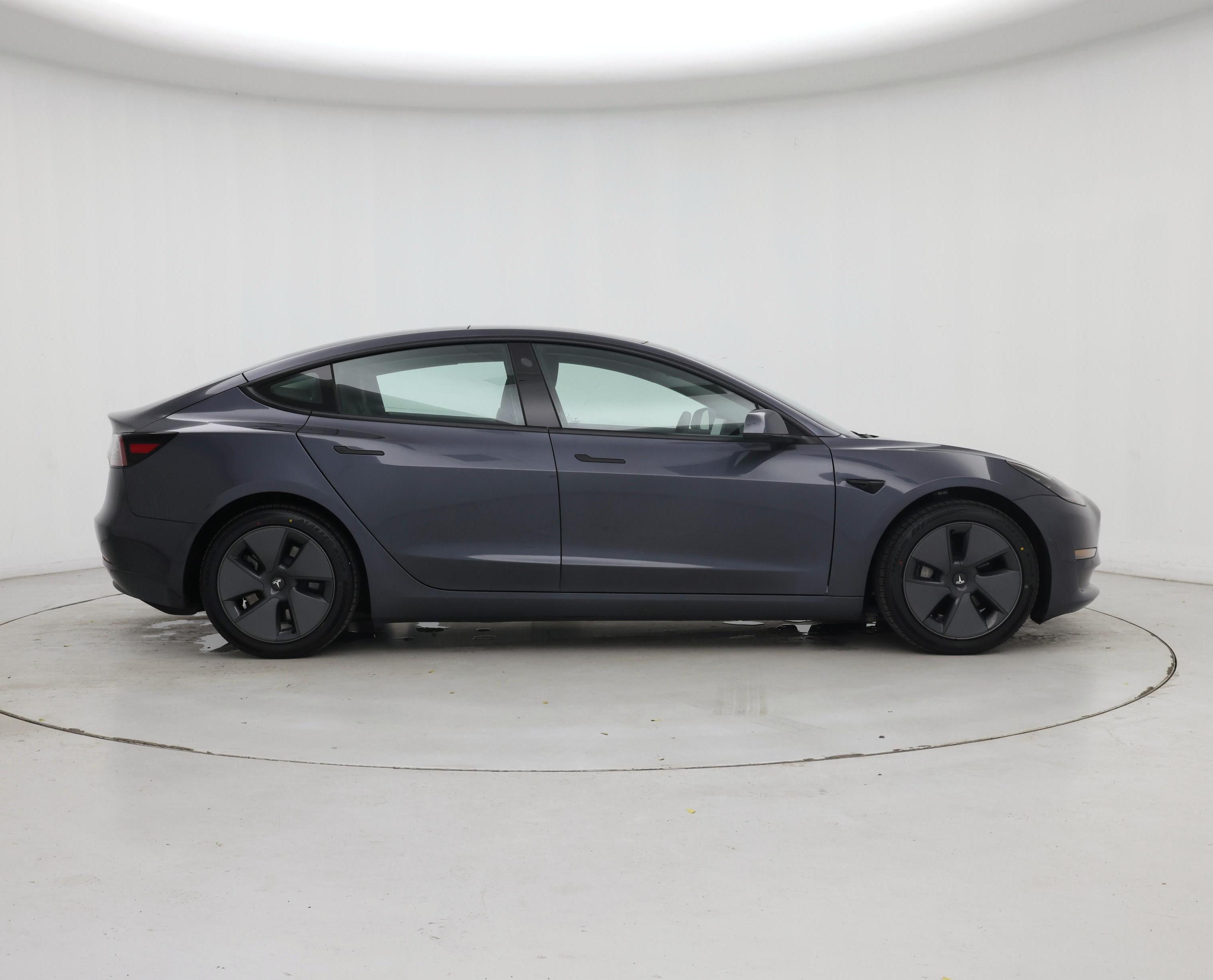 Thumbnail: 2022 Tesla Model 3 - 7