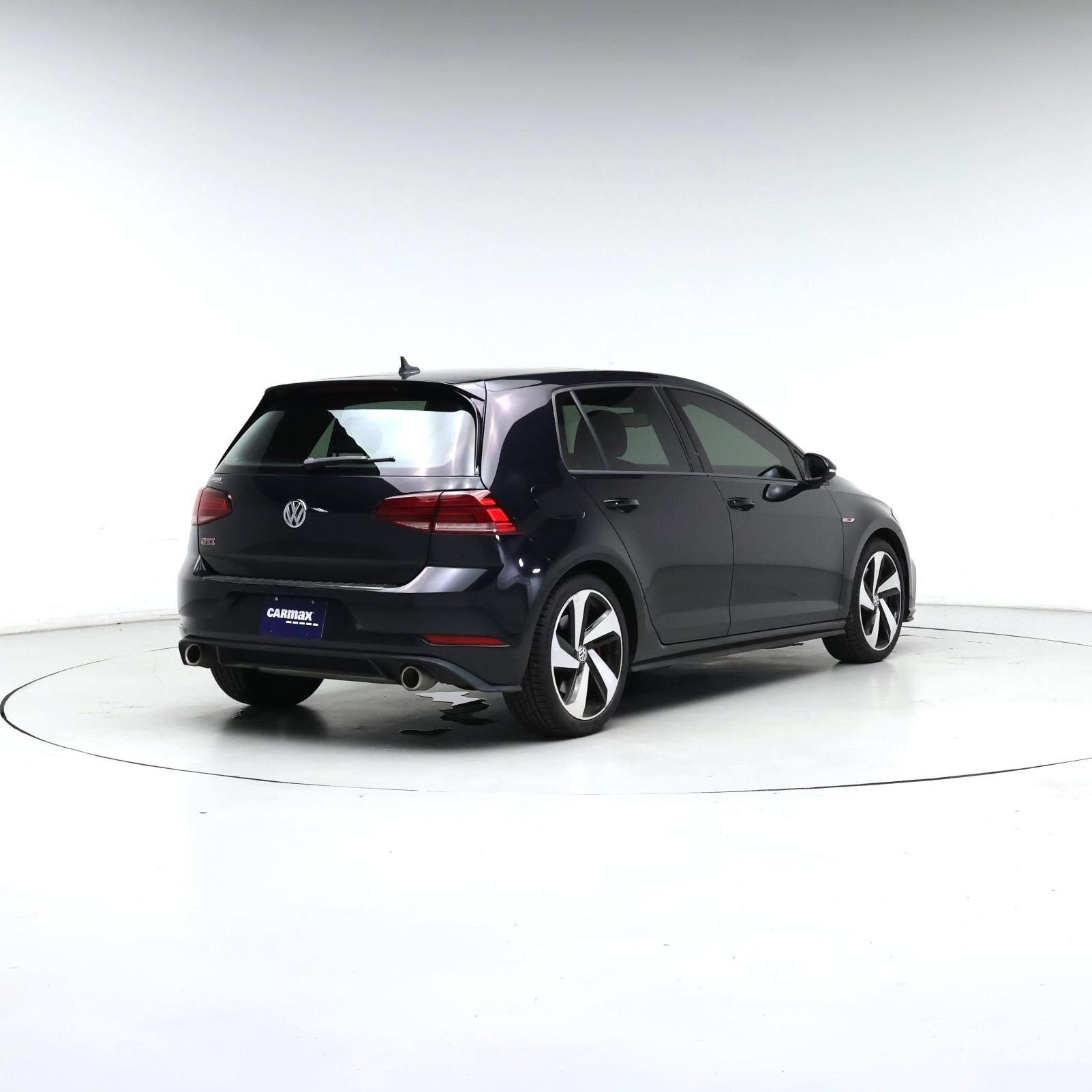 Thumbnail: 2019 Volkswagen Golf - 8