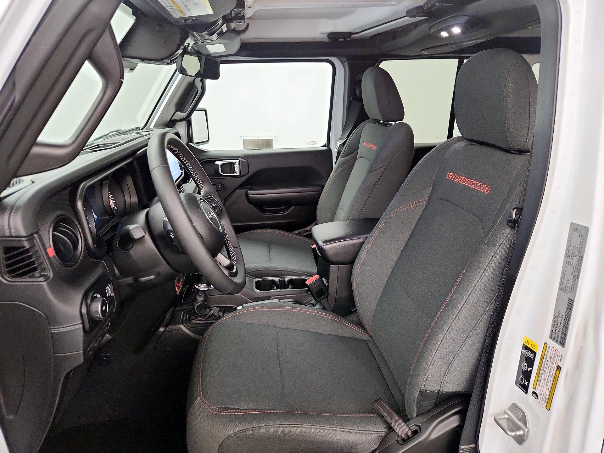 Thumbnail: 2025 Jeep Wrangler - 11