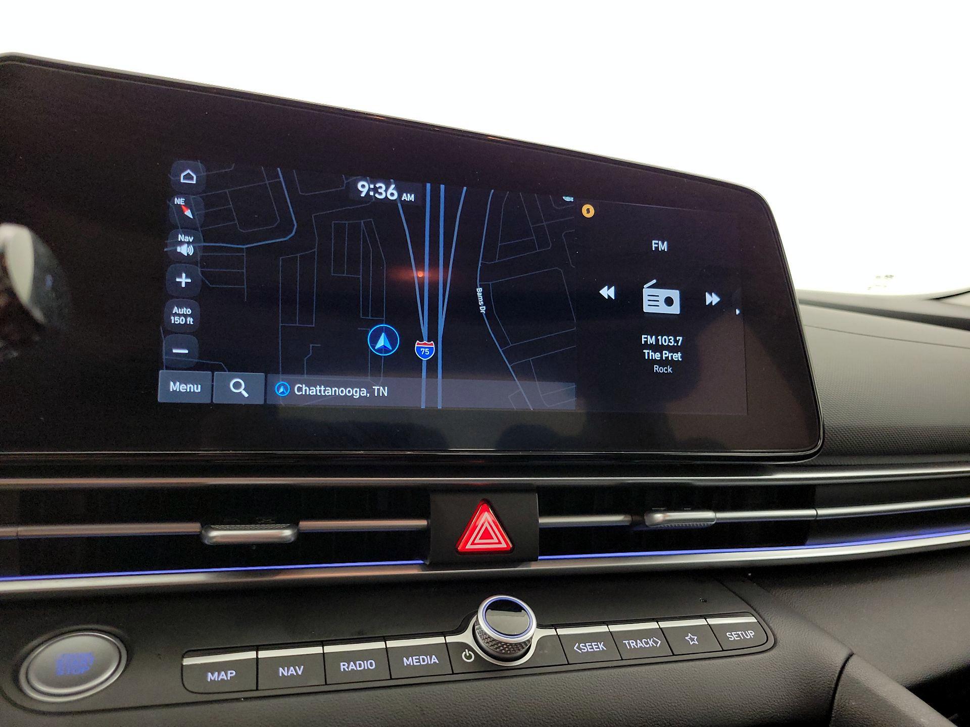 Thumbnail: 2024 Hyundai Elantra - 14