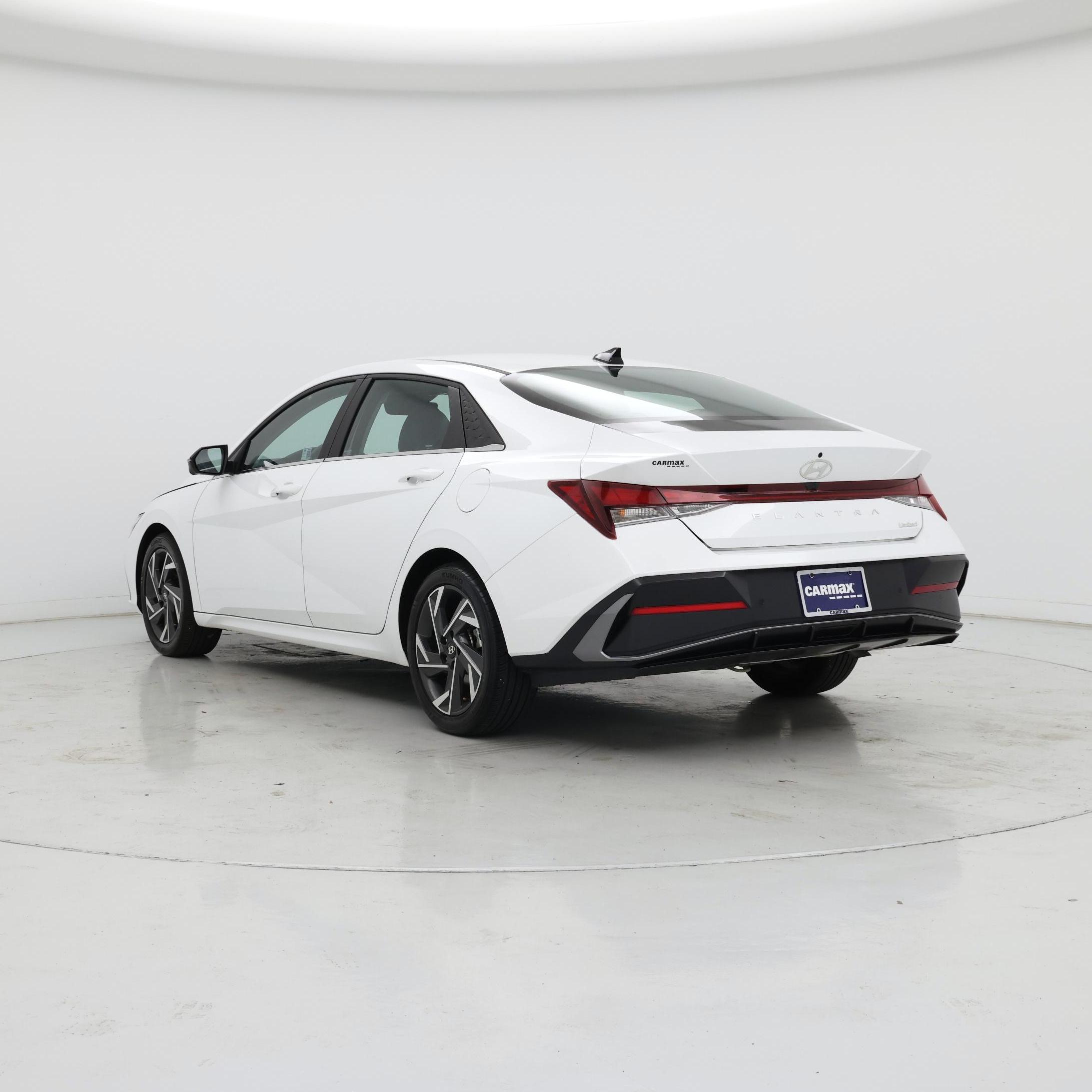 Thumbnail: 2024 Hyundai Elantra - 2