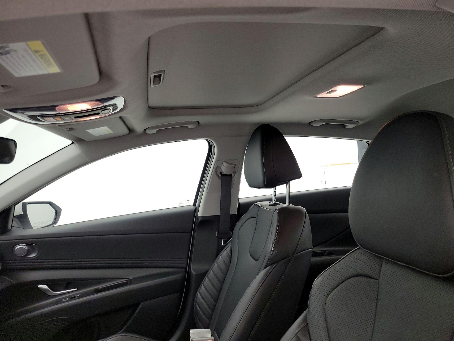 Thumbnail: 2024 Hyundai Elantra - 20