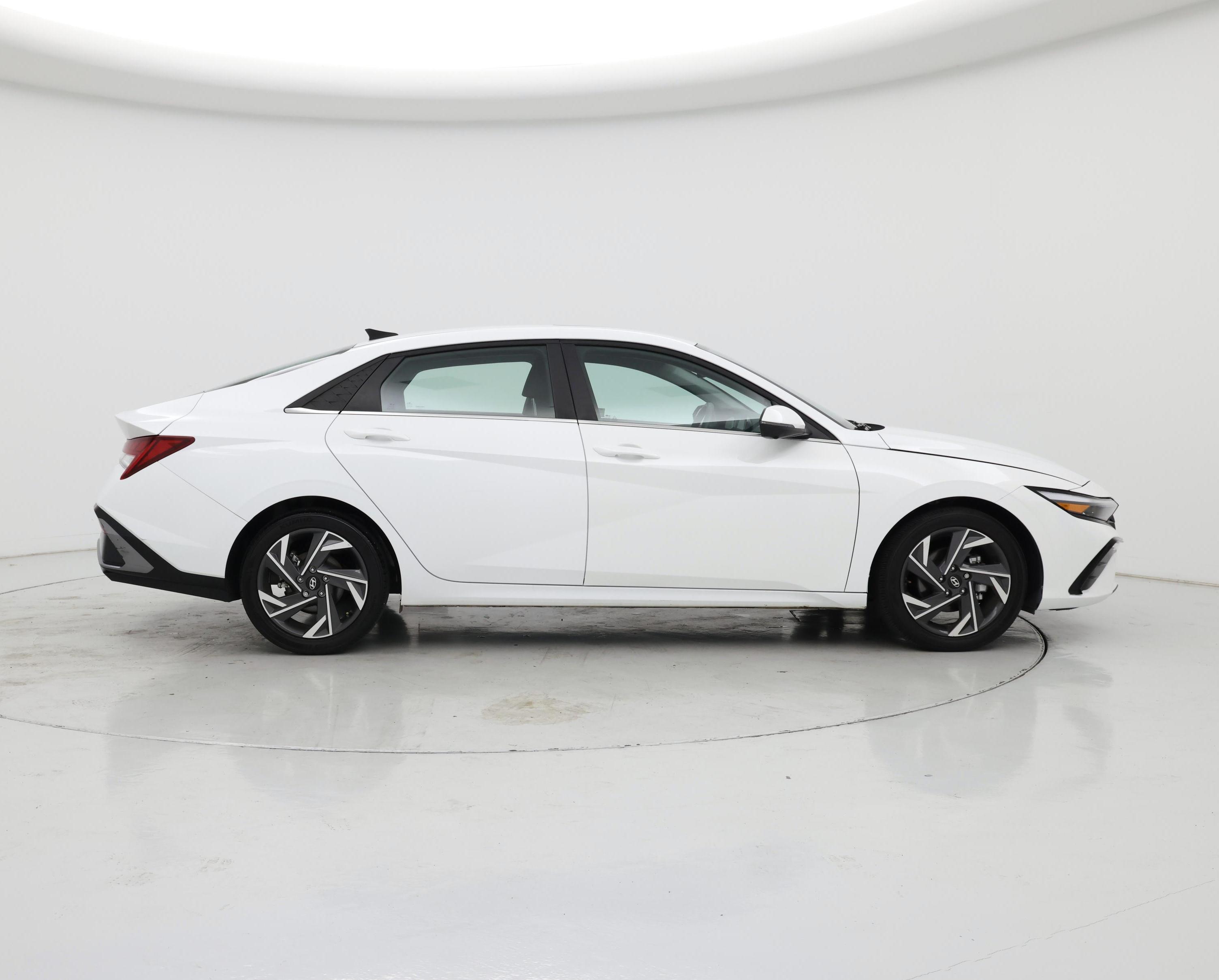 Thumbnail: 2024 Hyundai Elantra - 7