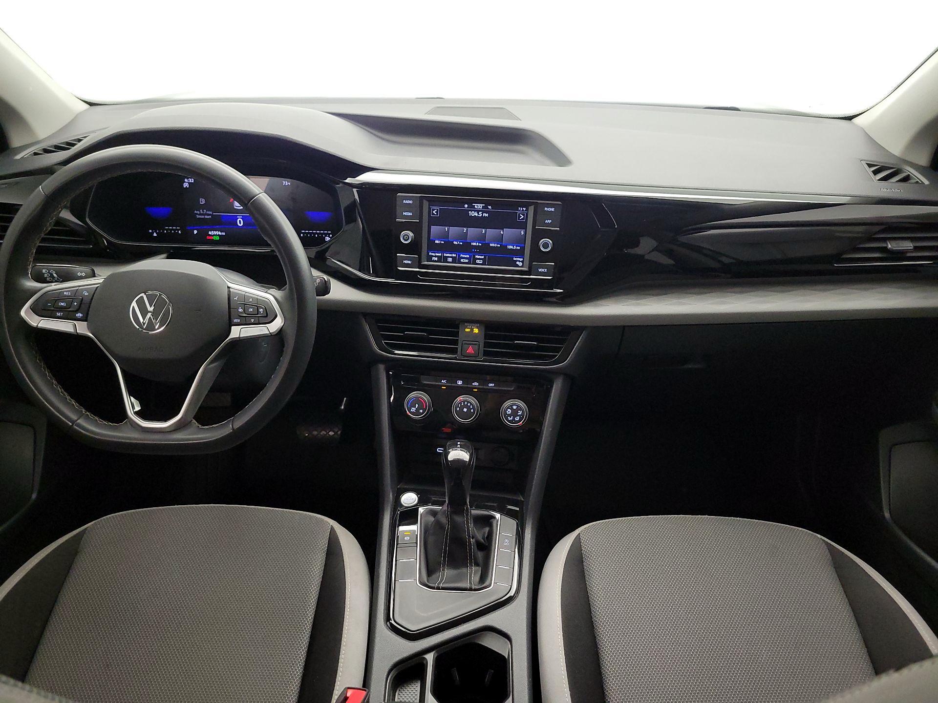 Thumbnail: 2023 Volkswagen Taos - 9