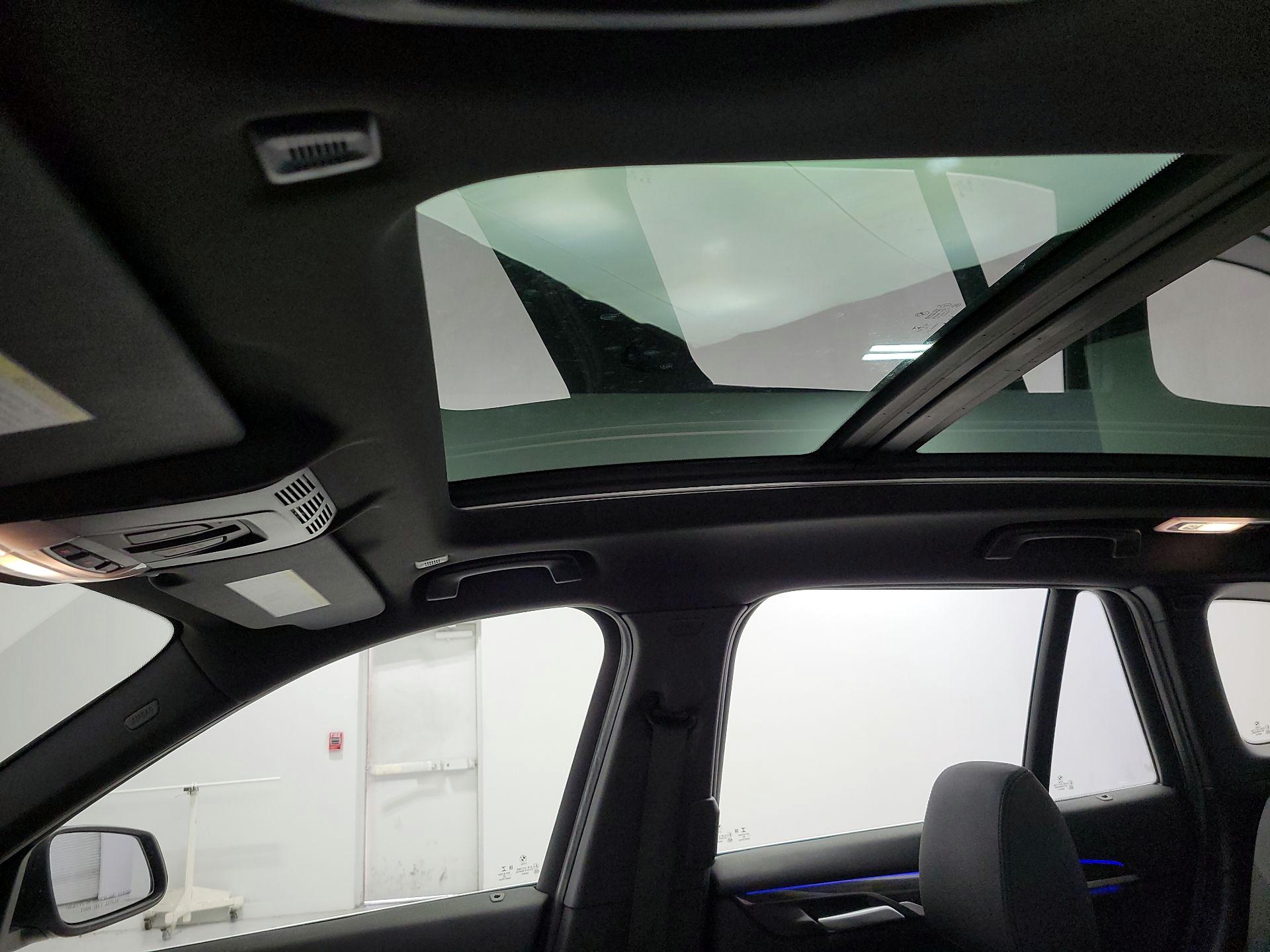 Thumbnail: 2021 BMW X1 - 20