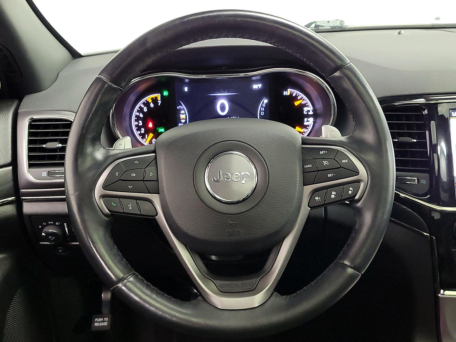 Thumbnail: 2019 Jeep Grand Cherokee - 10