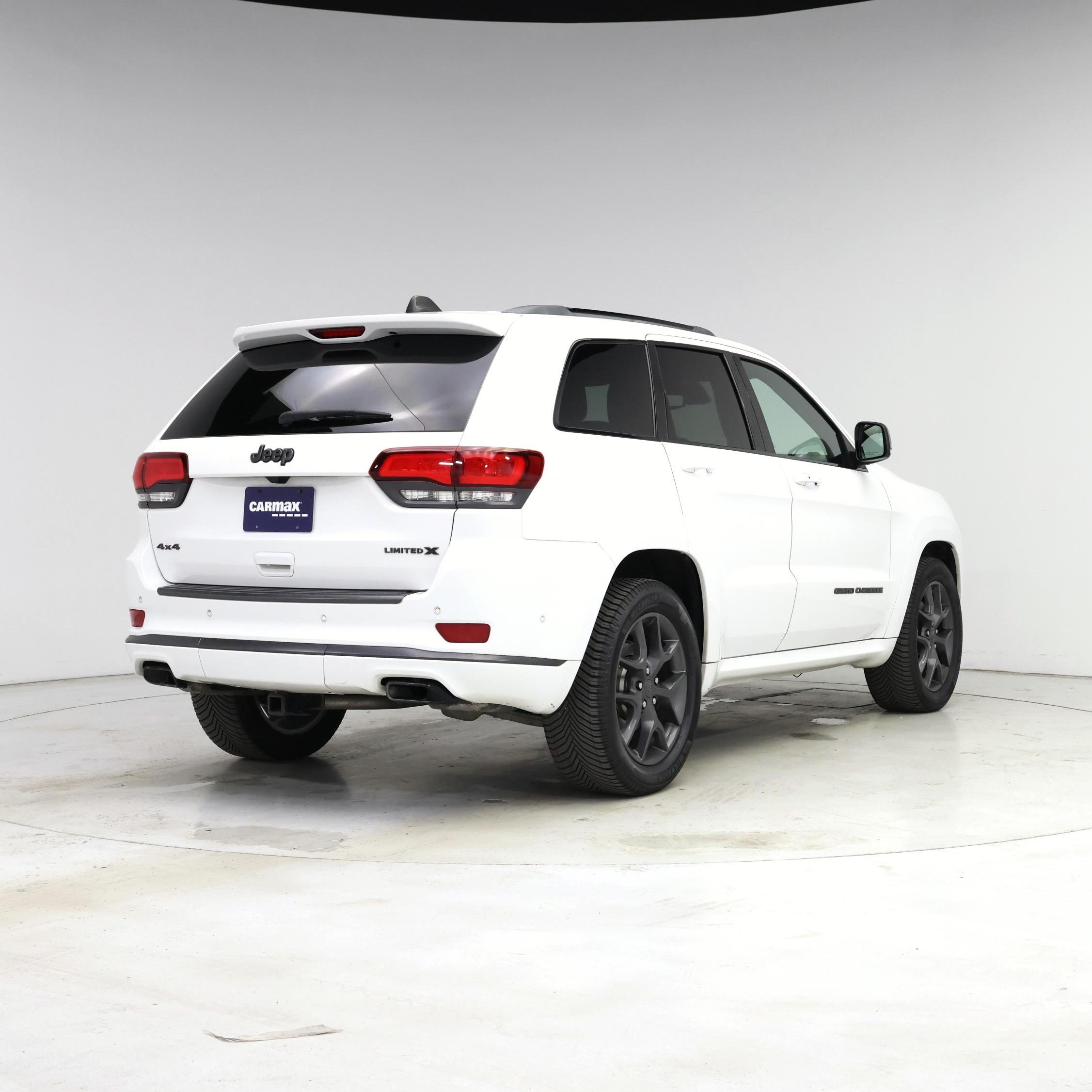 Thumbnail: 2019 Jeep Grand Cherokee - 8