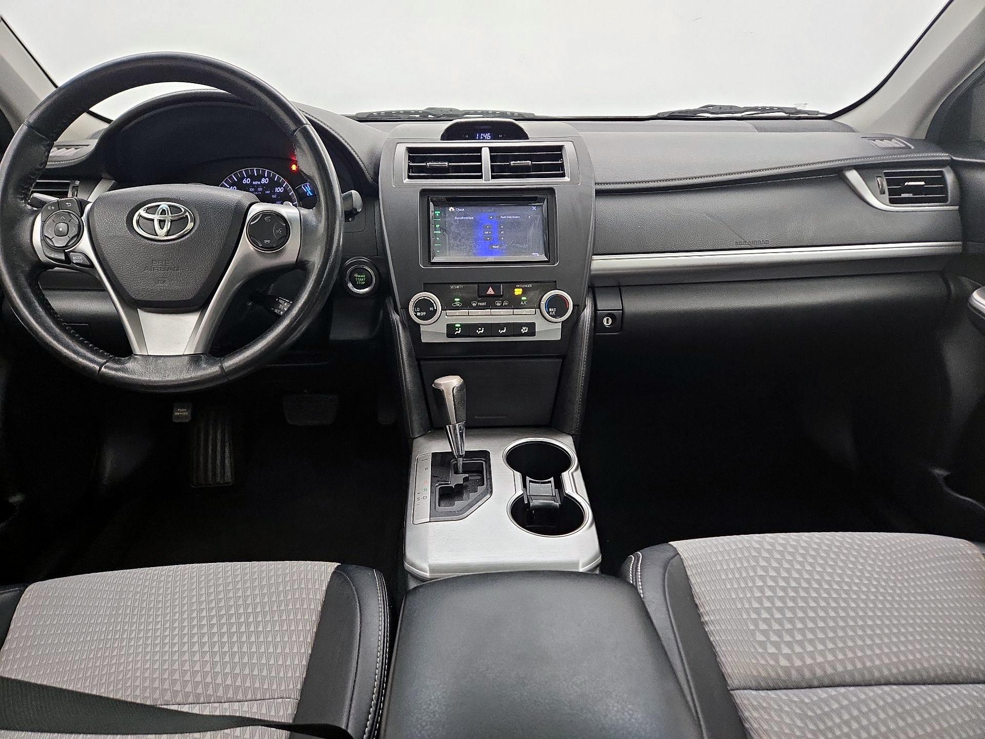 Thumbnail: 2014 Toyota Camry - 9