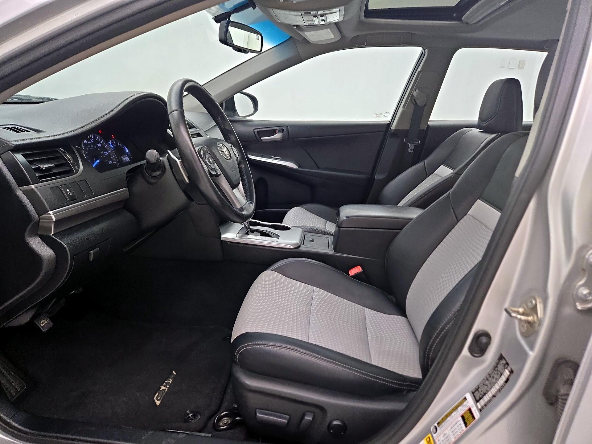 Thumbnail: 2014 Toyota Camry - 11