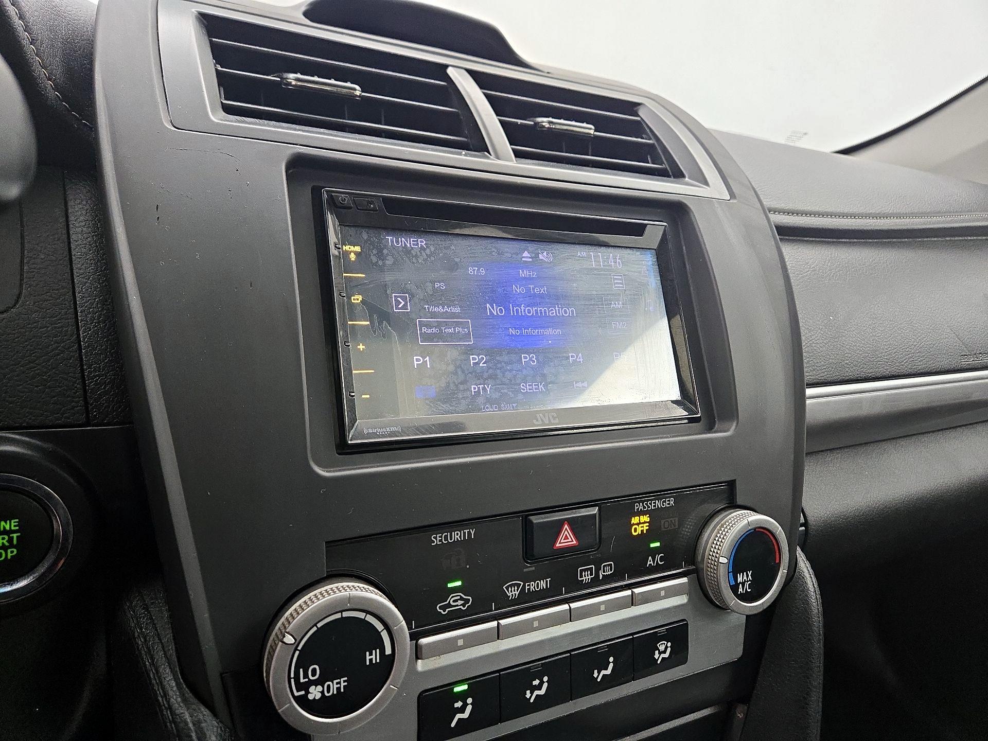 Thumbnail: 2014 Toyota Camry - 15