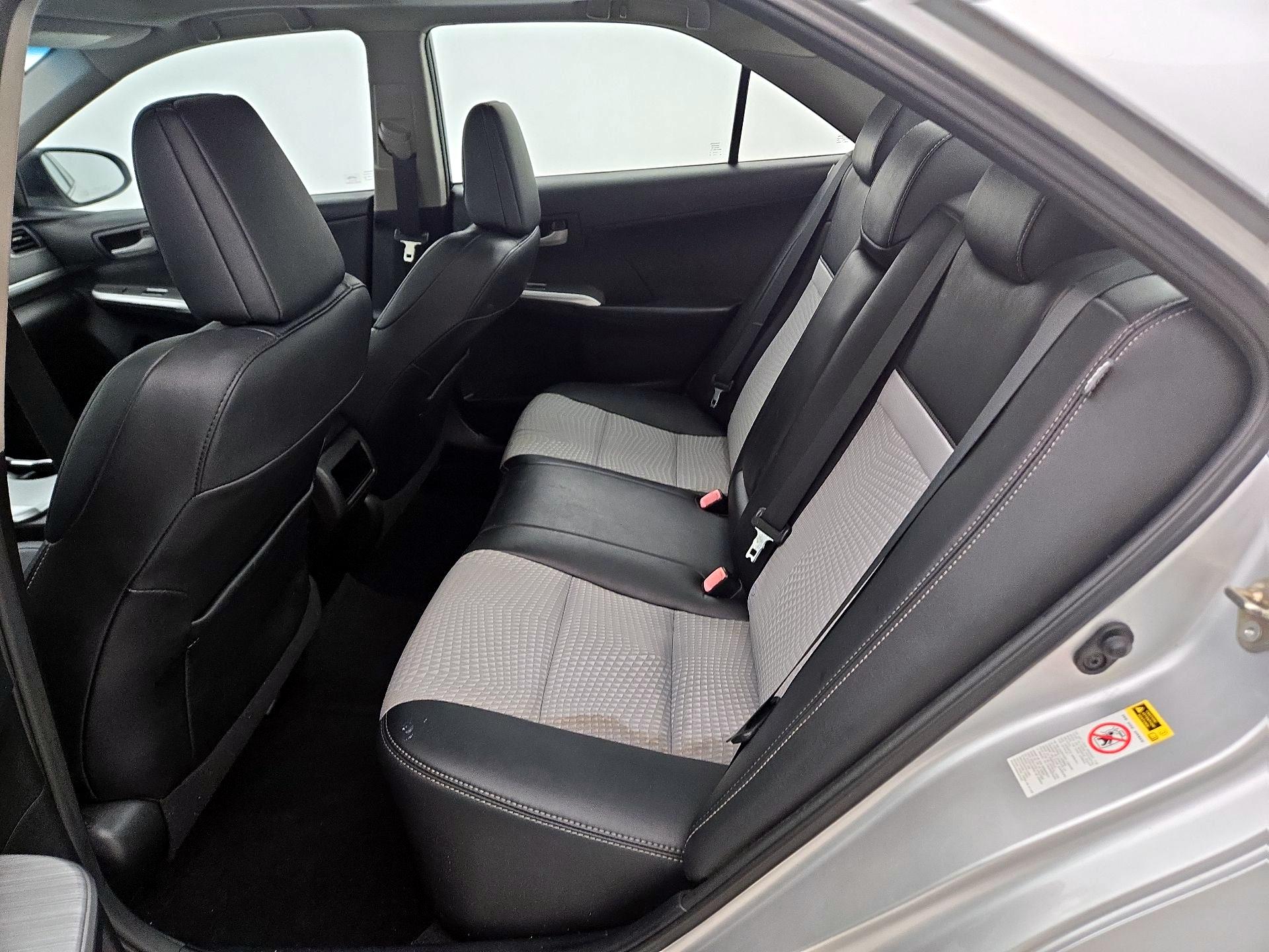 Thumbnail: 2014 Toyota Camry - 20