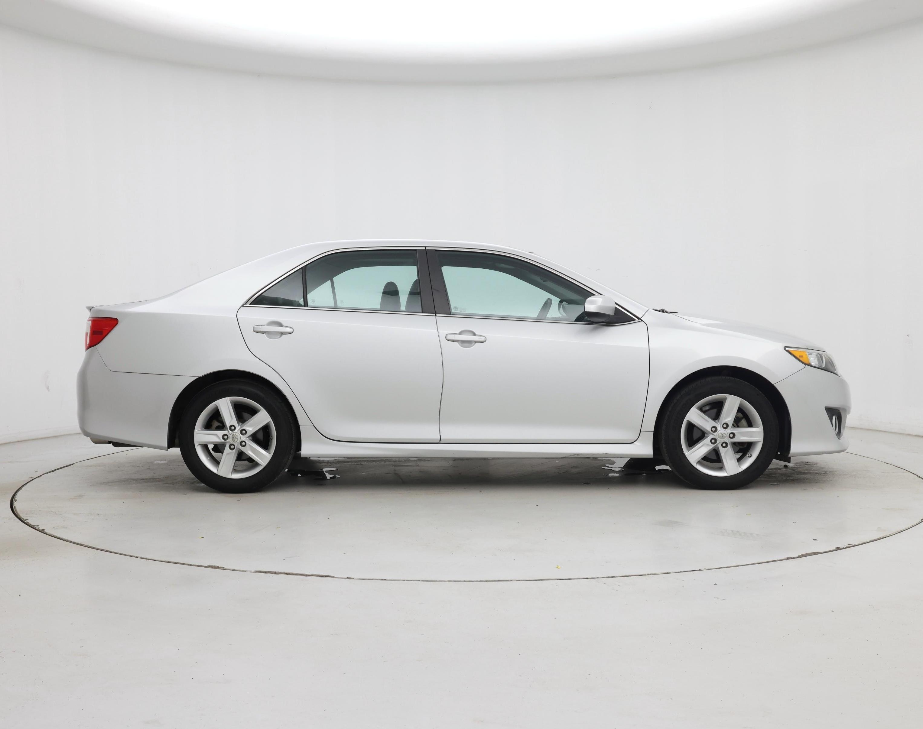 Thumbnail: 2014 Toyota Camry - 7