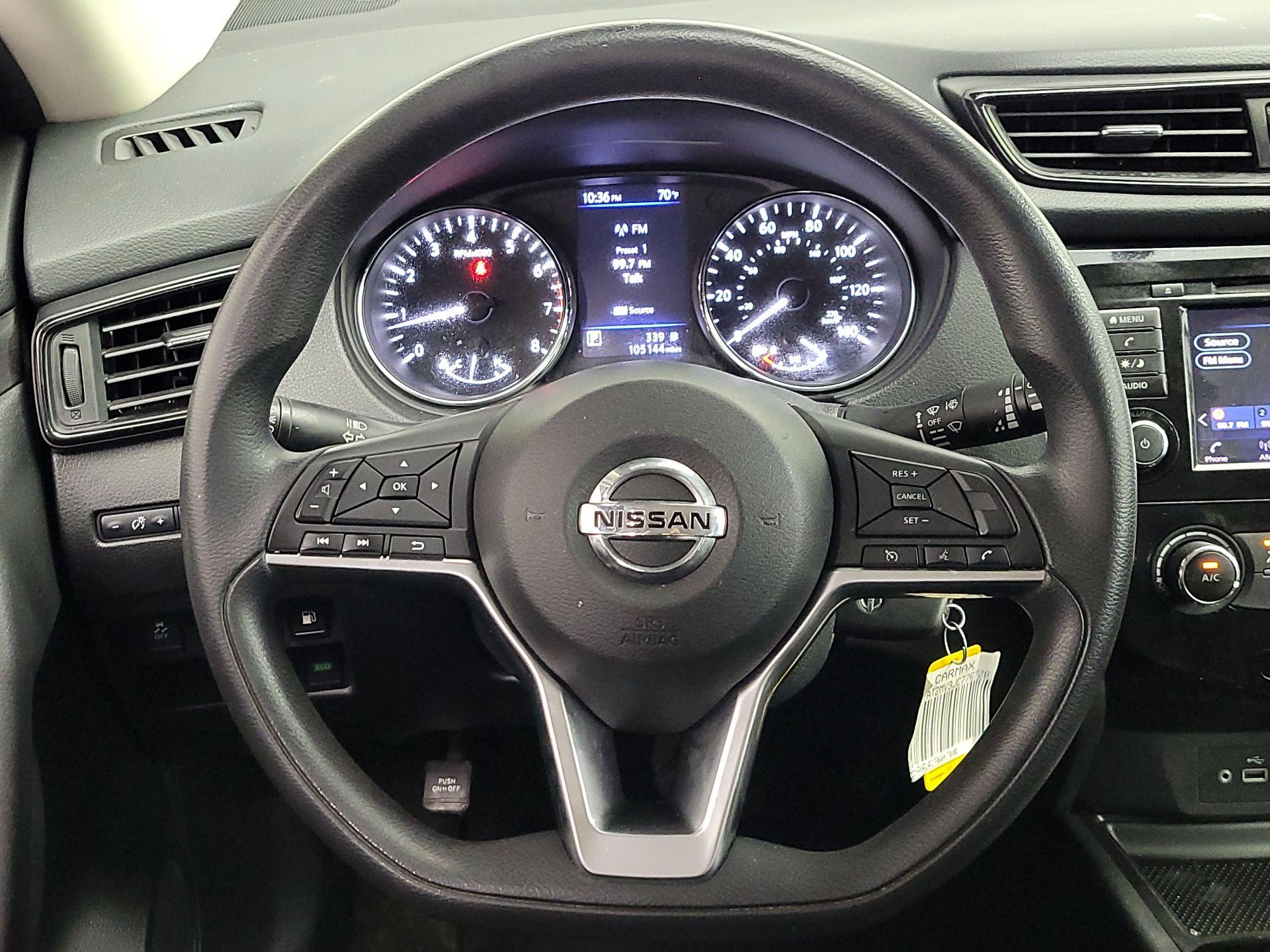 Thumbnail: 2018 Nissan Rogue - 10