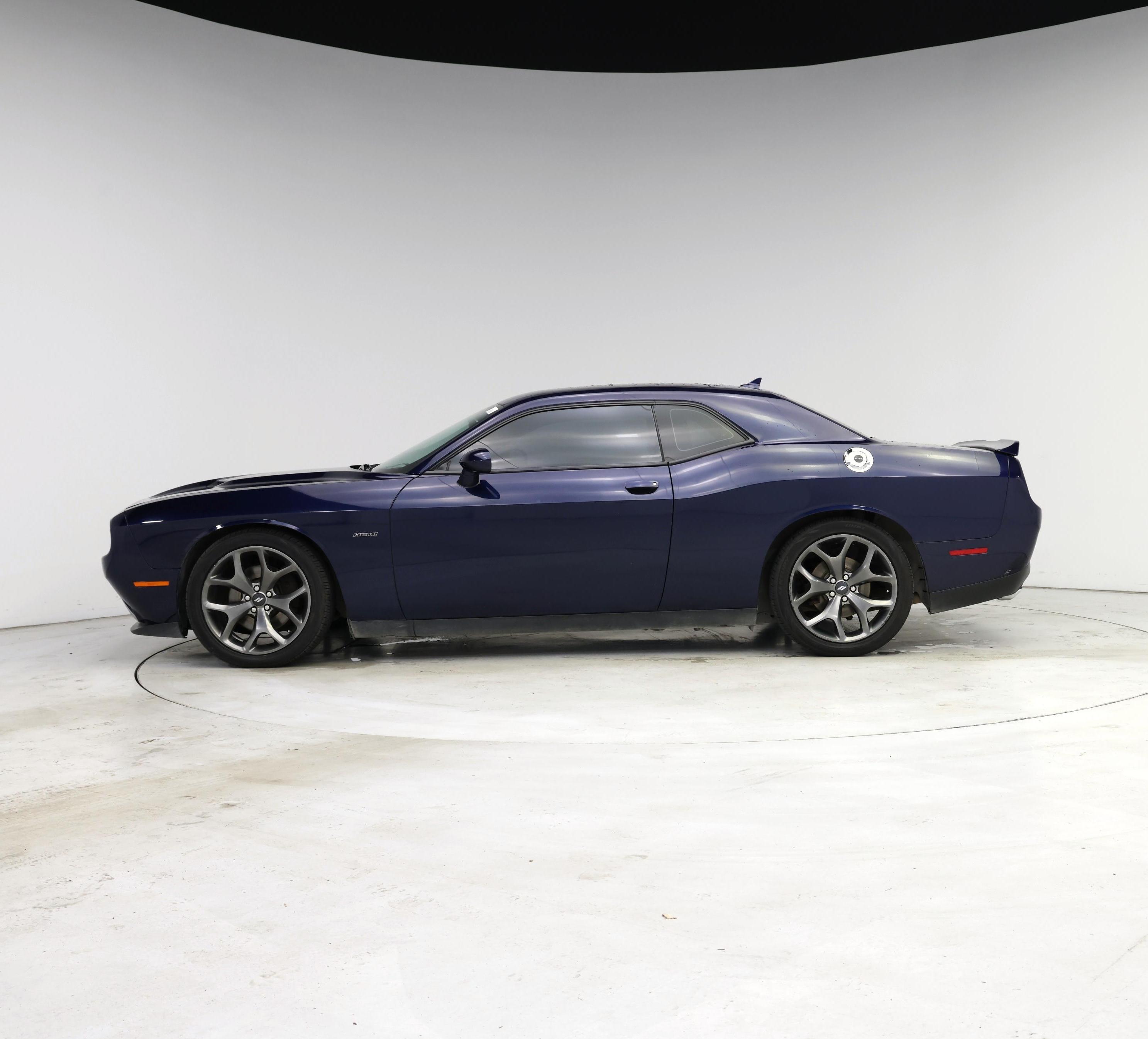 Thumbnail: 2016 Dodge Challenger - 3