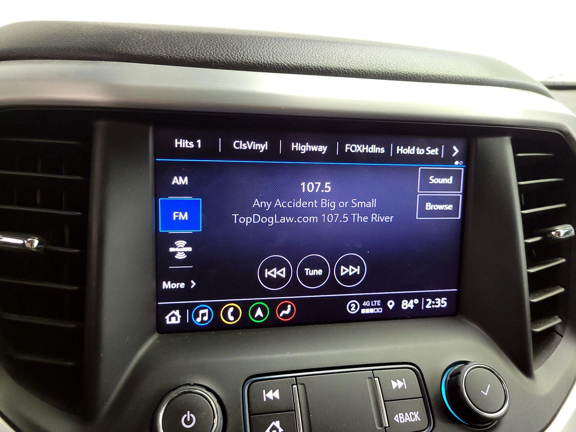 Thumbnail: 2023 GMC Acadia - 16