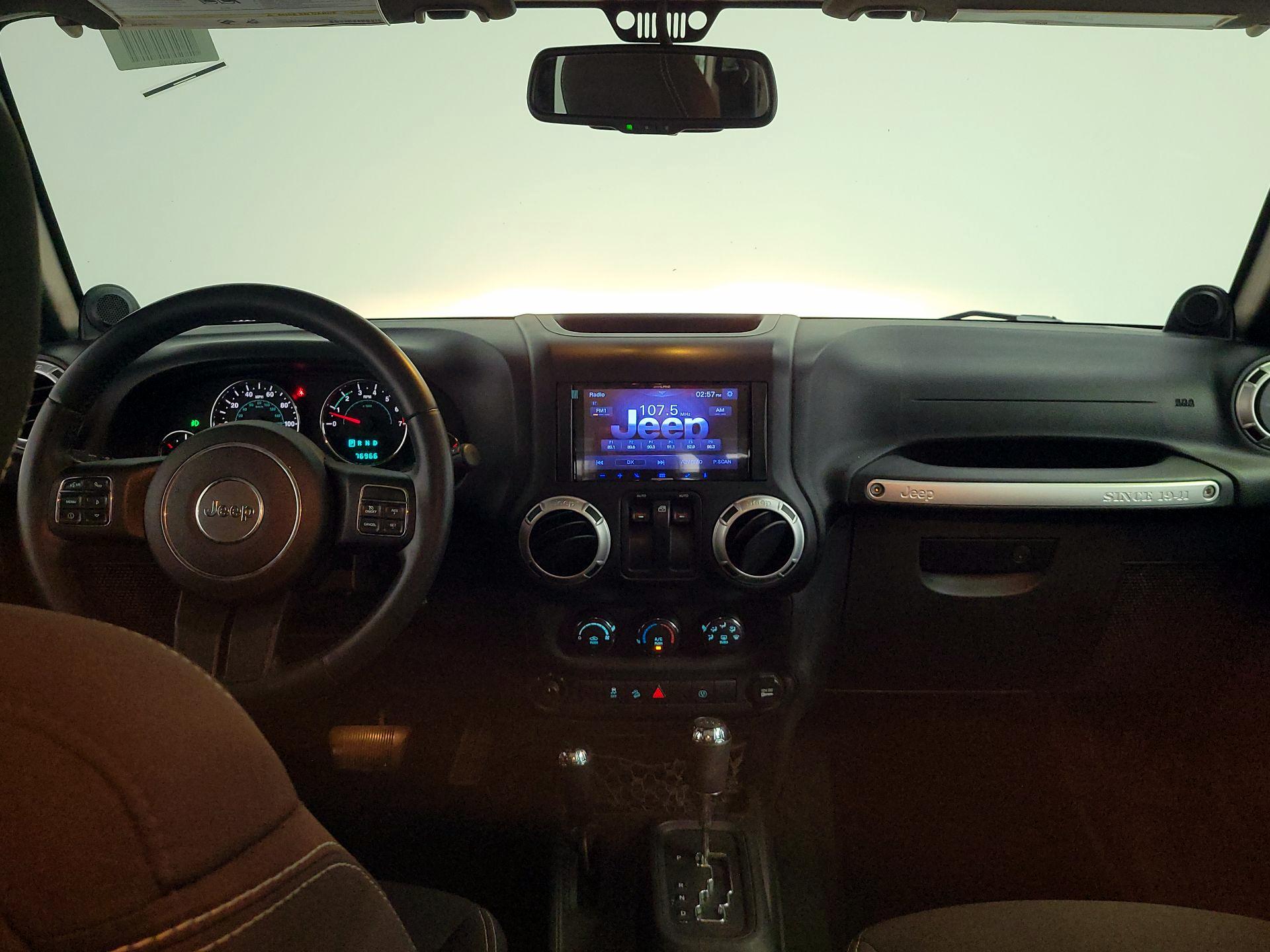 Thumbnail: 2014 Jeep Wrangler - 9