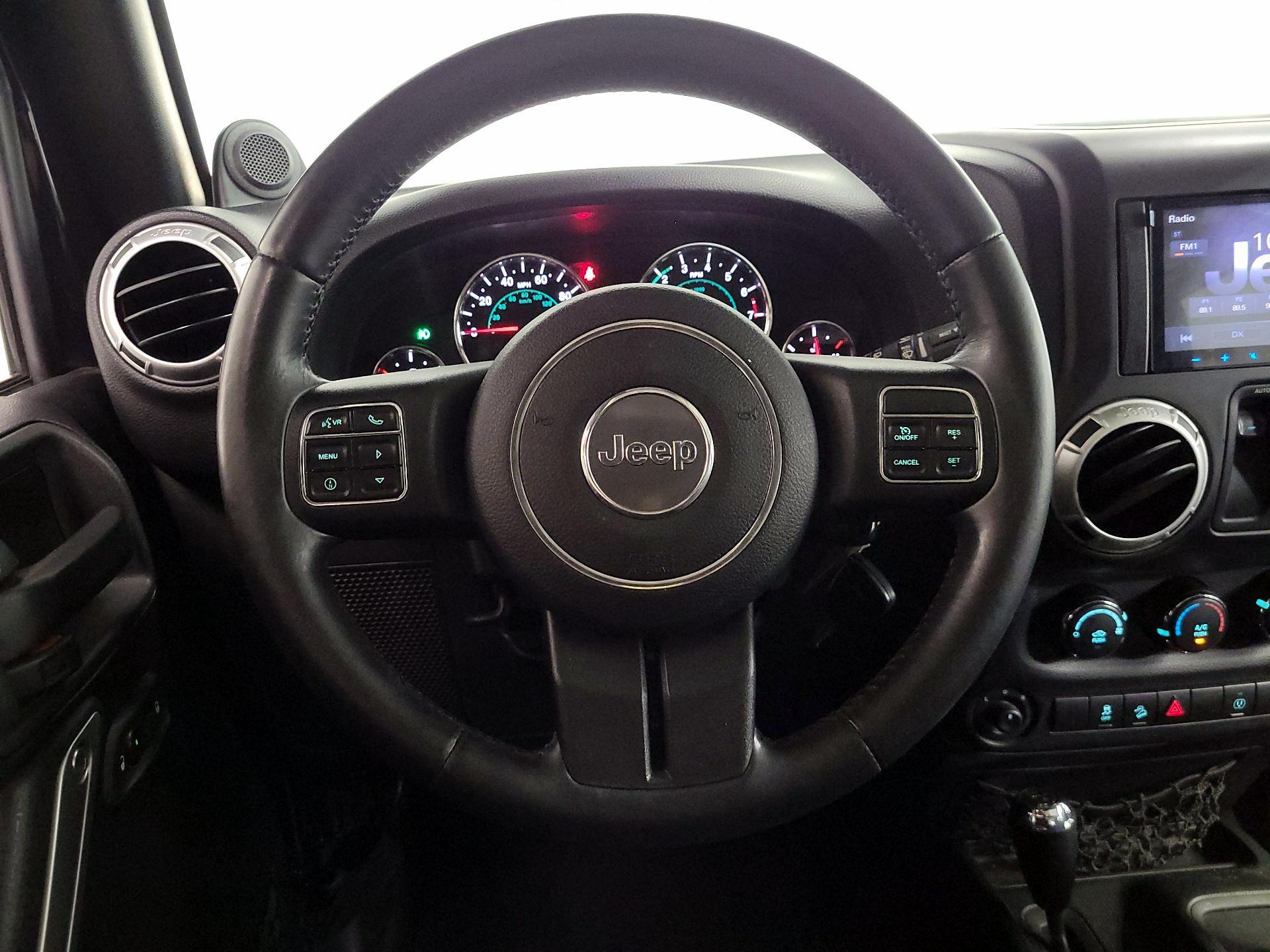 Thumbnail: 2014 Jeep Wrangler - 10