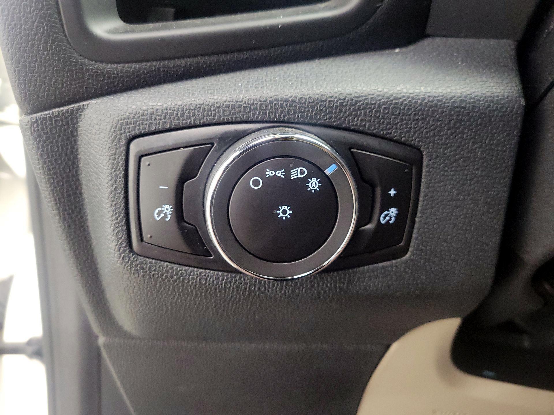 Thumbnail: 2019 Ford EcoSport - 13