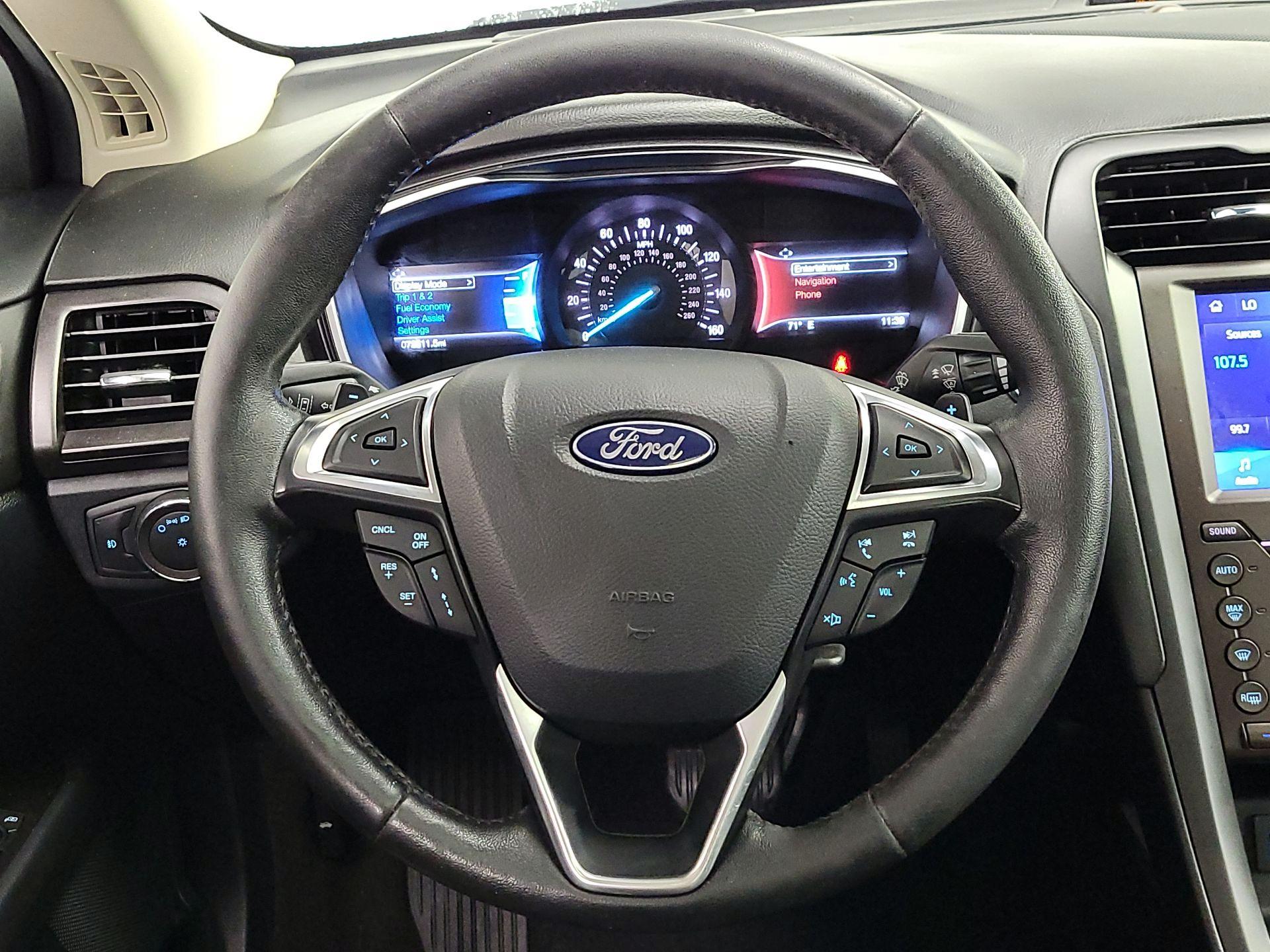 Thumbnail: 2020 Ford Fusion - 10