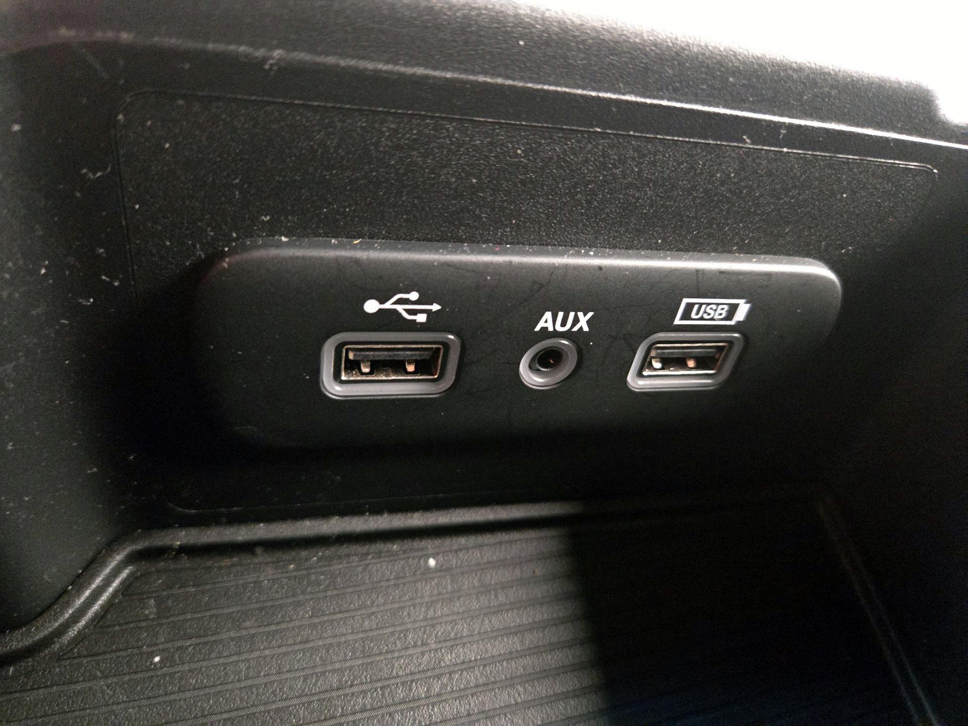 Thumbnail: 2024 RAM 1500 Classic - 18