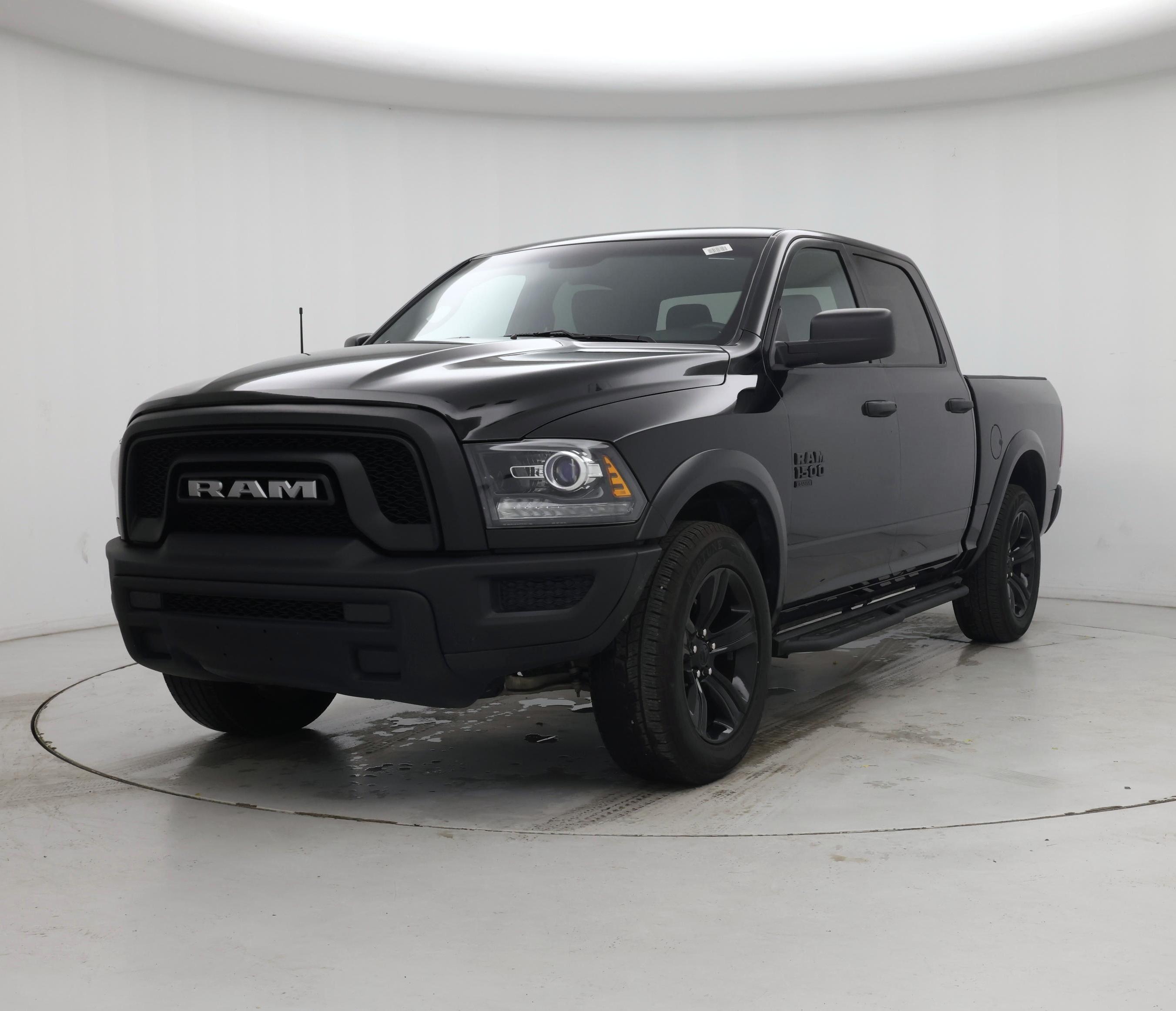 Thumbnail: 2024 RAM 1500 Classic - 4