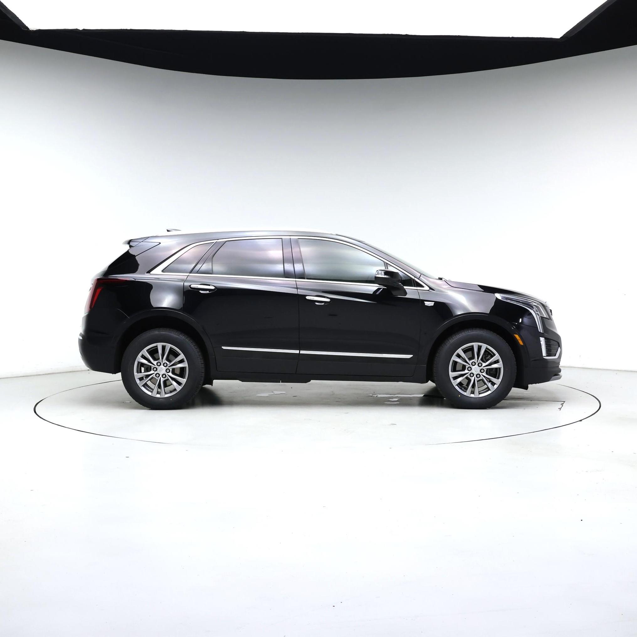 Thumbnail: 2023 Cadillac XT5 - 7