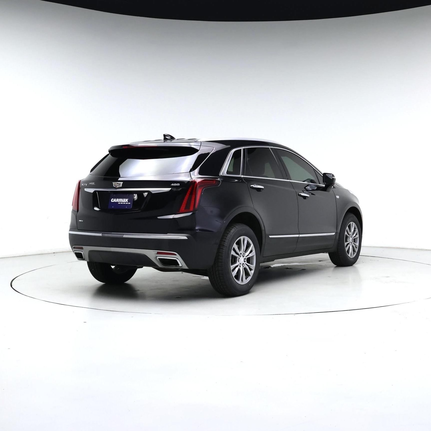 Thumbnail: 2023 Cadillac XT5 - 8