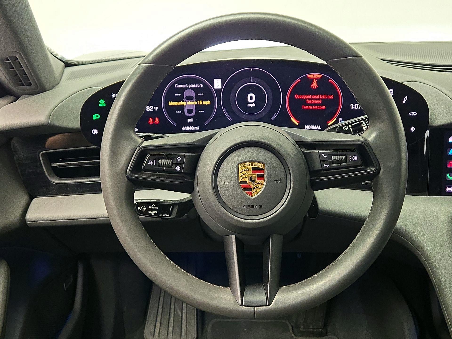 Thumbnail: 2021 Porsche Taycan - 10