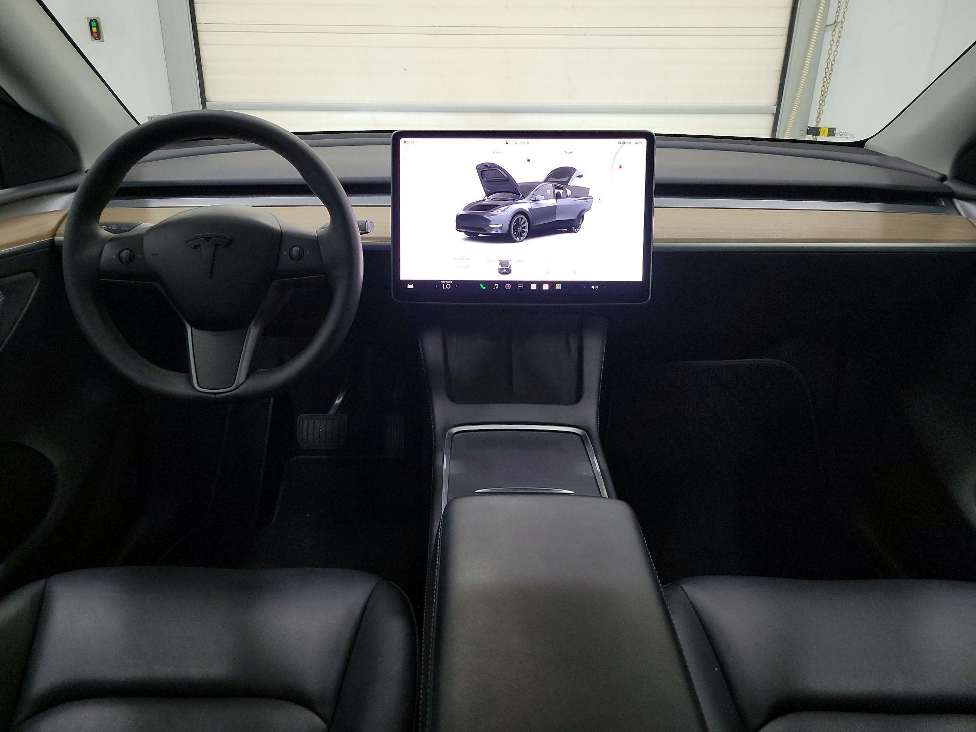 Thumbnail: 2023 Tesla Model Y - 9