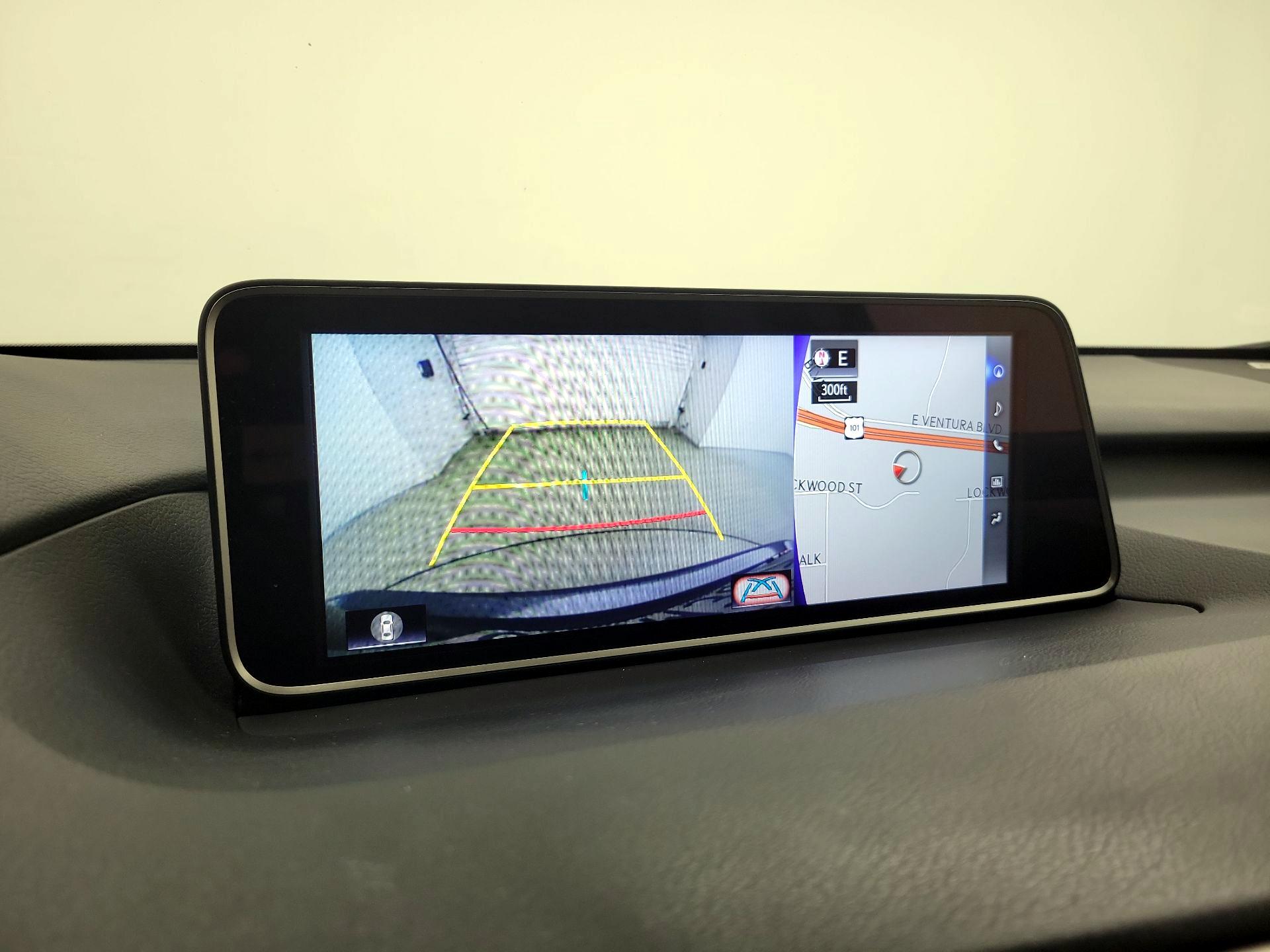 Thumbnail: 2017 Lexus RX - 15