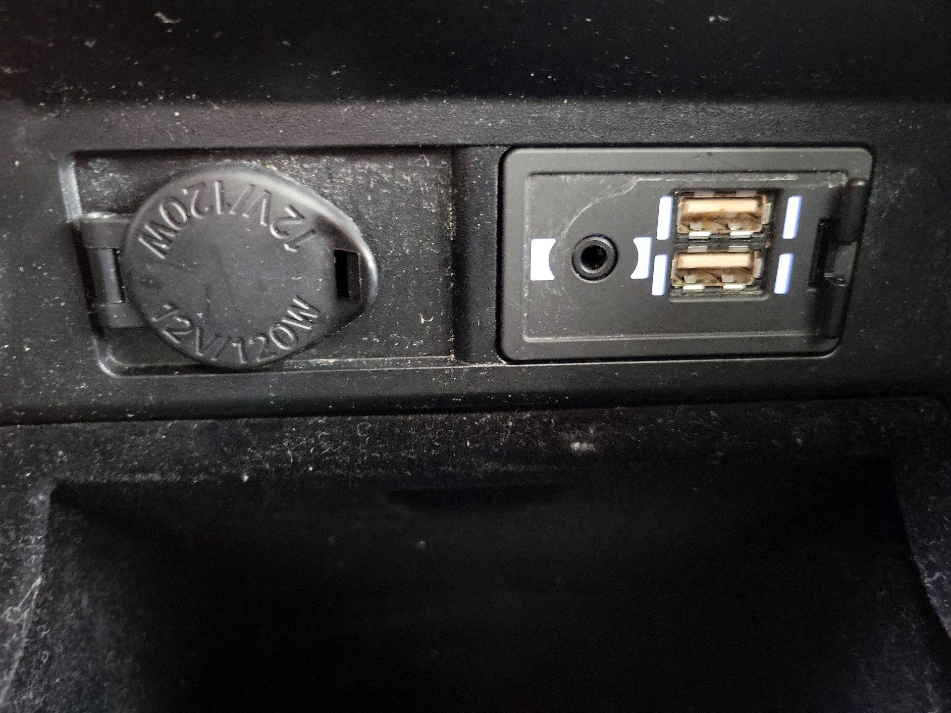 Thumbnail: 2017 Lexus RX - 19