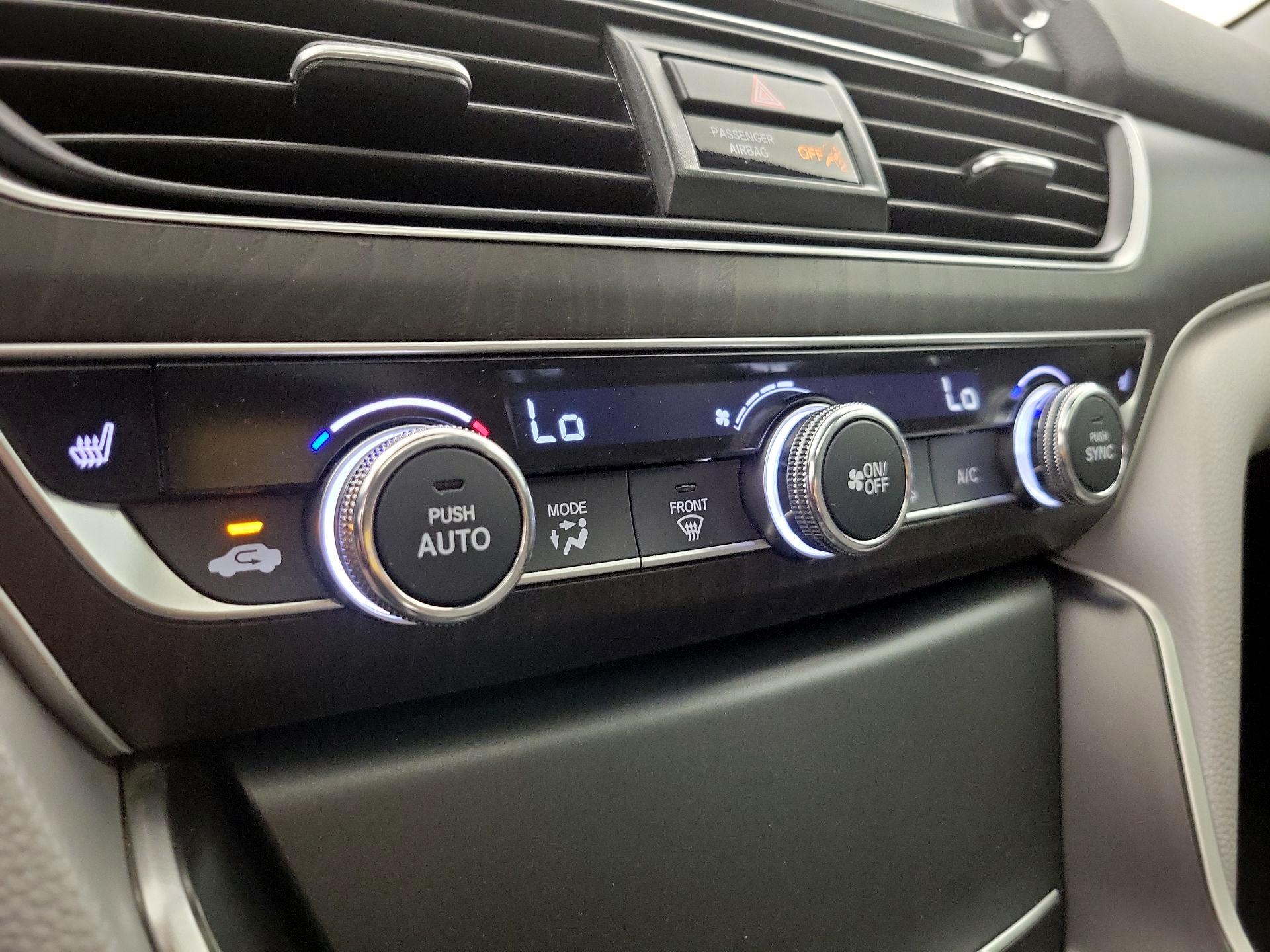 Thumbnail: 2018 Honda Accord - 16