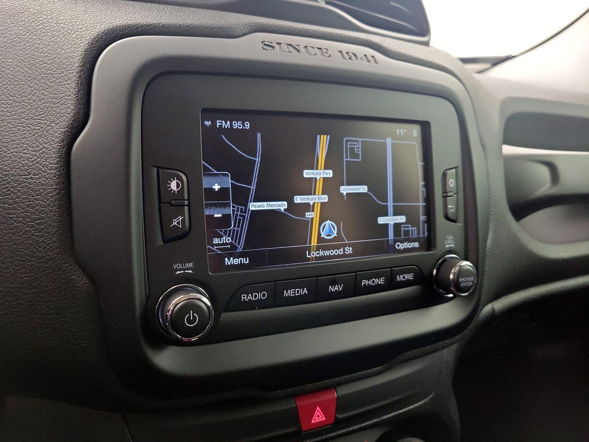 Thumbnail: 2016 Jeep Renegade - 14