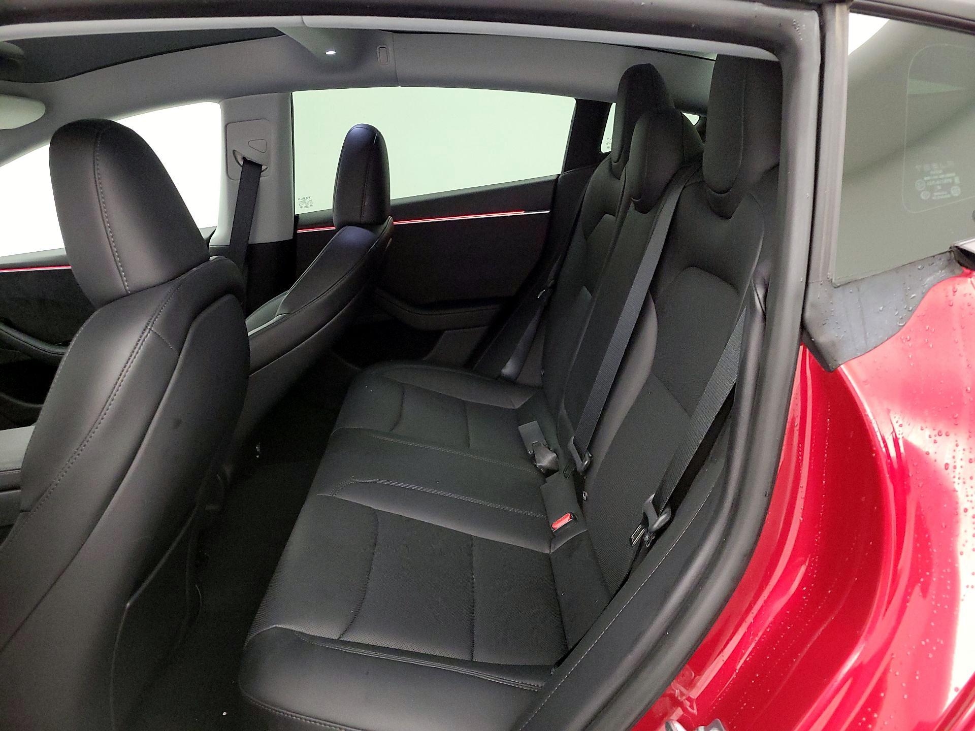 Thumbnail: 2025 Tesla Model 3 - 19