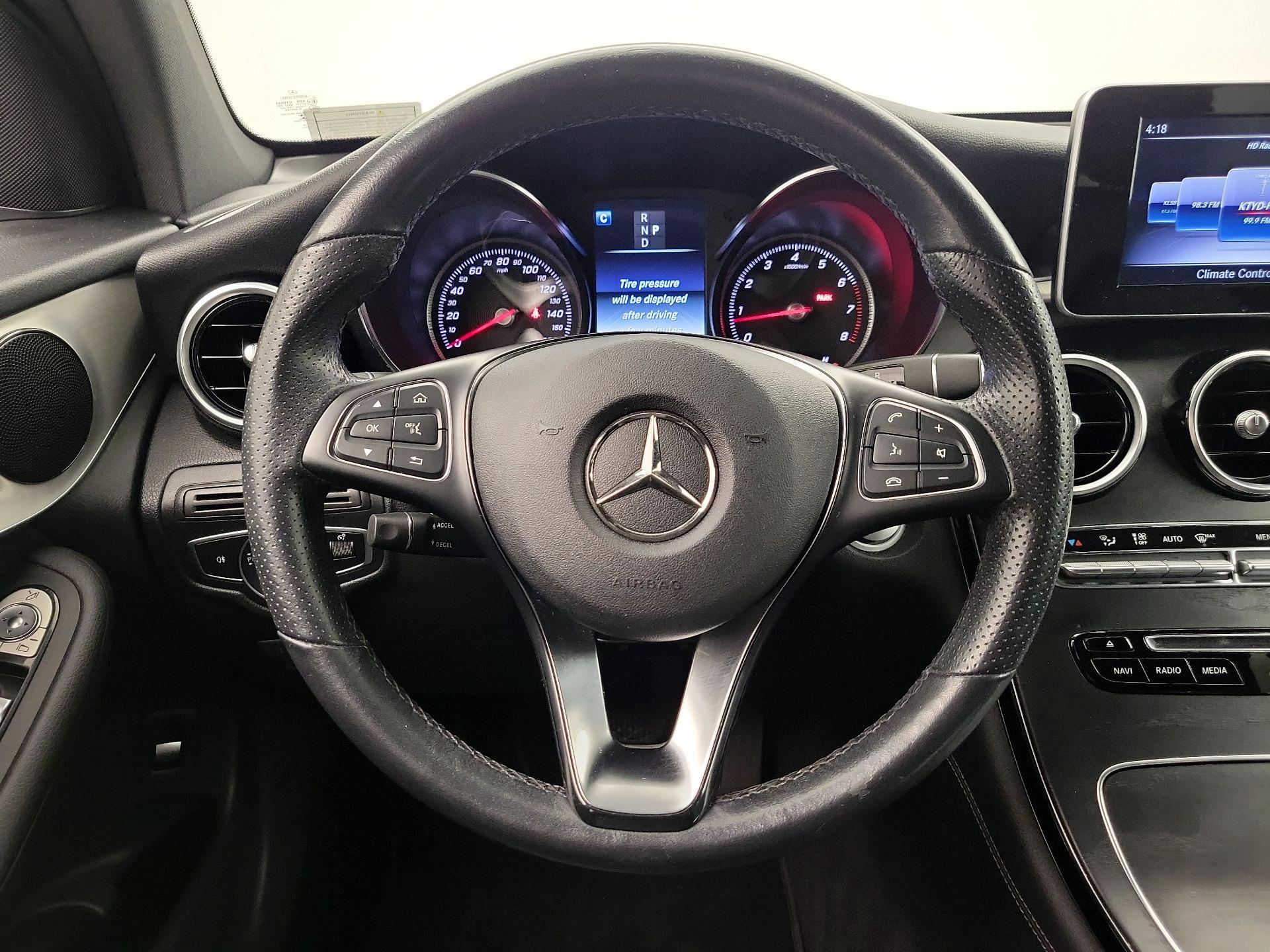 Thumbnail: 2019 Mercedes-Benz GLC - 10
