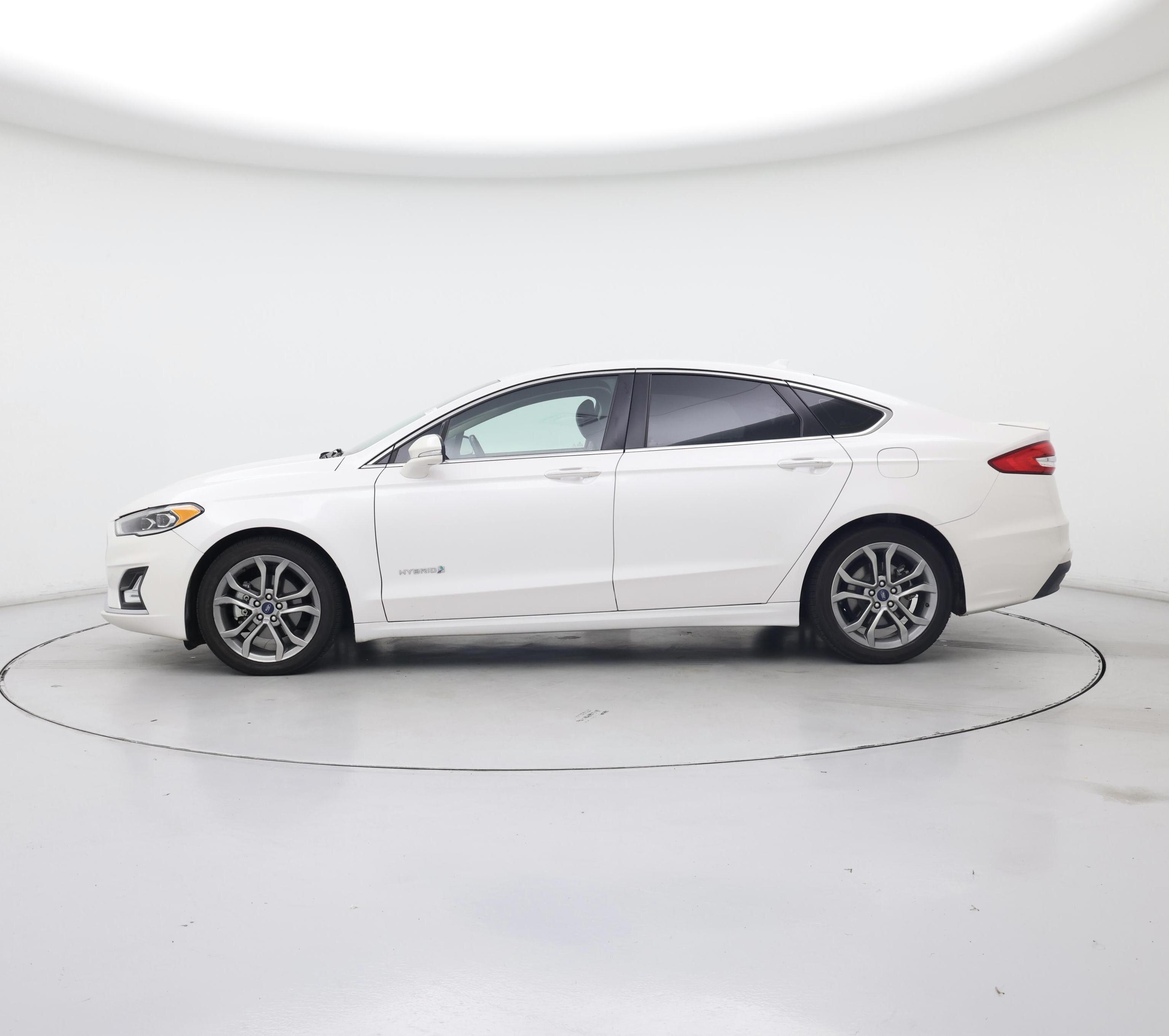 Thumbnail: 2019 Ford Fusion - 3